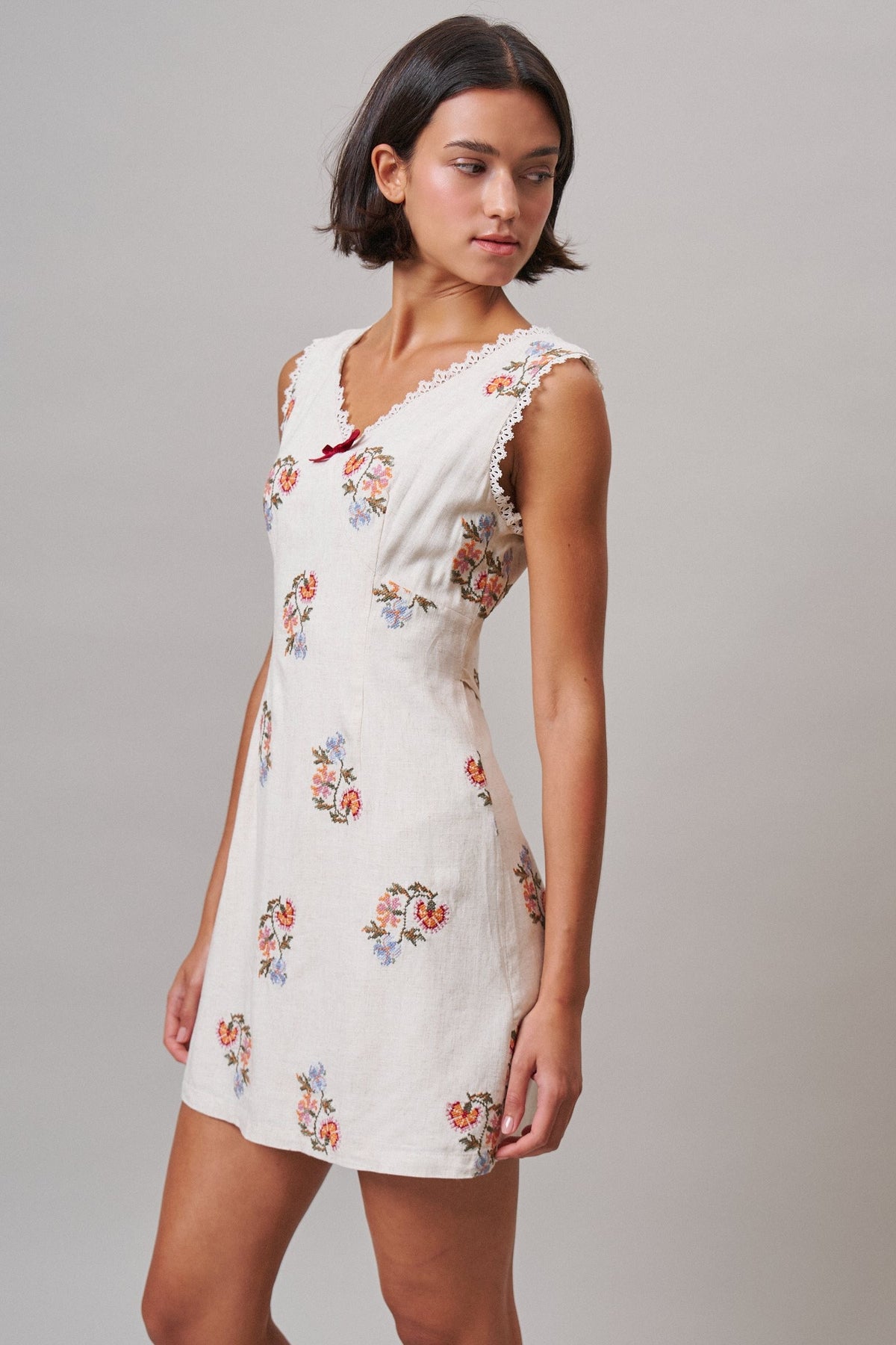 Wildflower Embroidered Mini Dress in Ivory - Women's Casual Dresses | Urban Daizy
