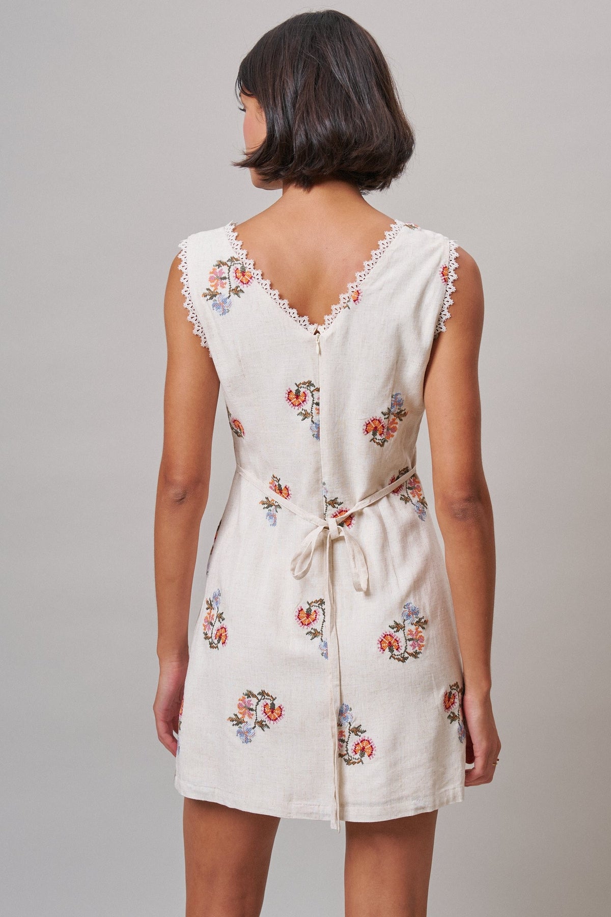 Wildflower Embroidered Mini Dress in Ivory - Women's Casual Dresses | Urban Daizy
