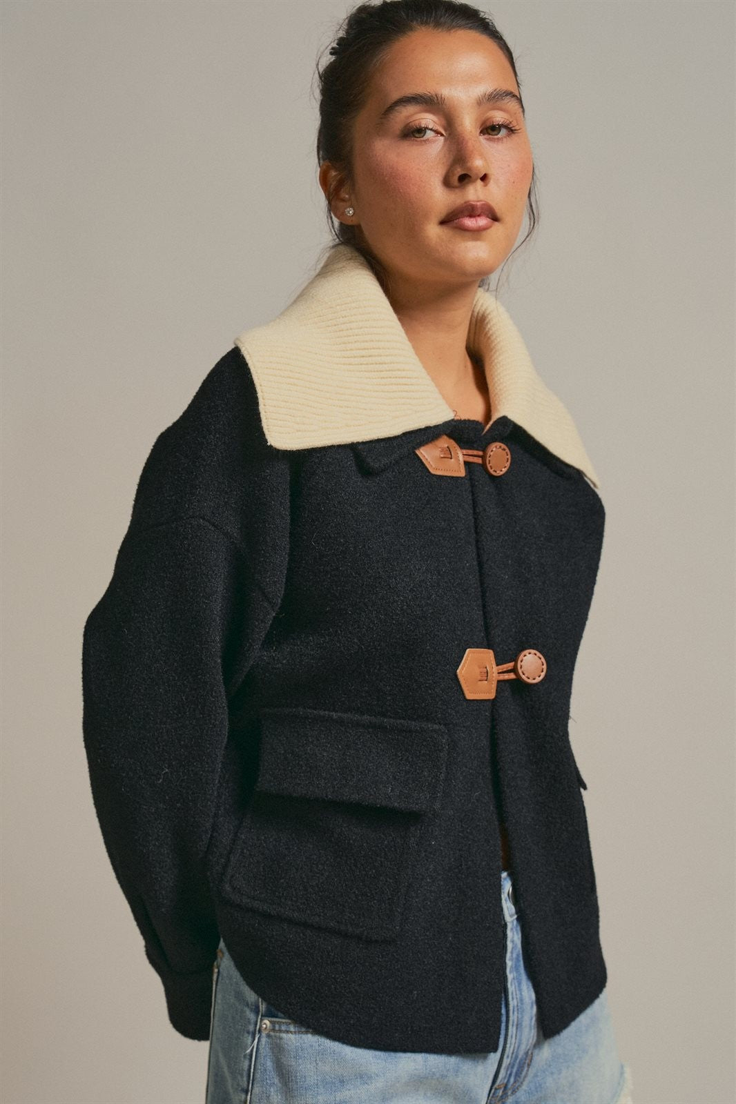 Toggle Front Knit Jacket With Contrast Collar in Black - Women's Fashion | Urban Daizy
