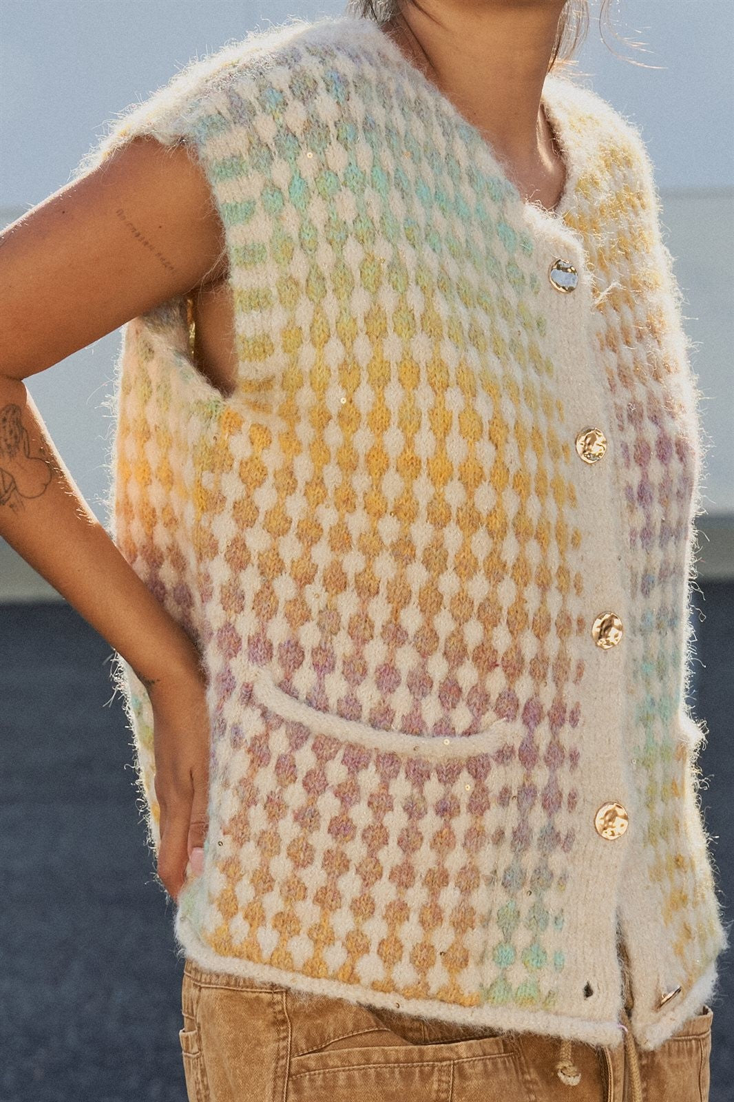 Popcorn Knit Button Front Sweater Vest in Mustard - Women's Fashion | Urban Daizy