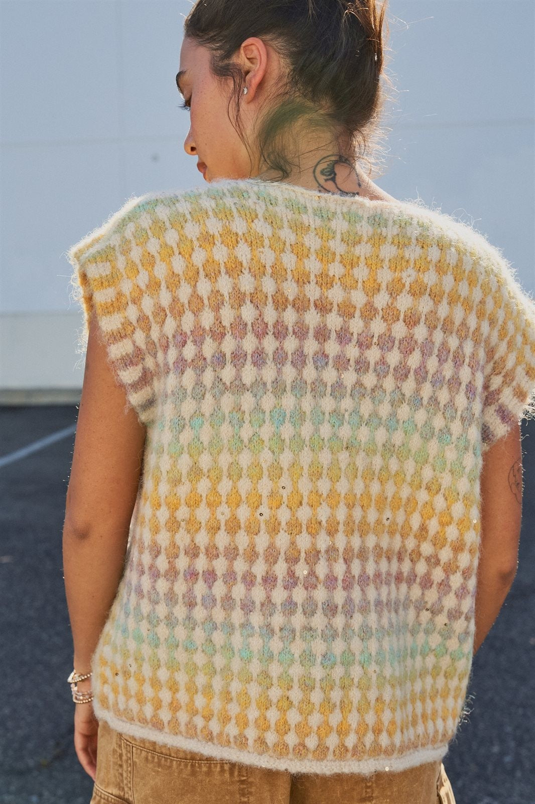 Popcorn Knit Button Front Sweater Vest in Mustard - Women's Fashion | Urban Daizy