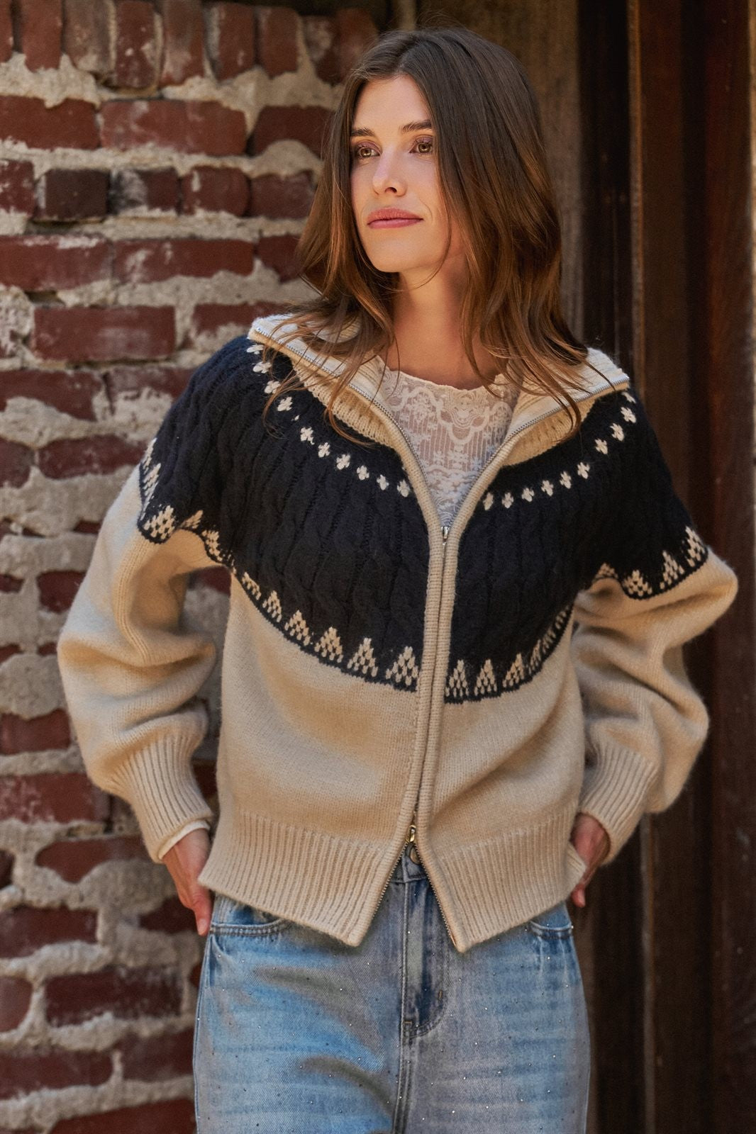Alpine Fair Isle Zip-Up Cardigan in Ivory Navy - Women's Cardigans & Shrugs | Urban Daizy