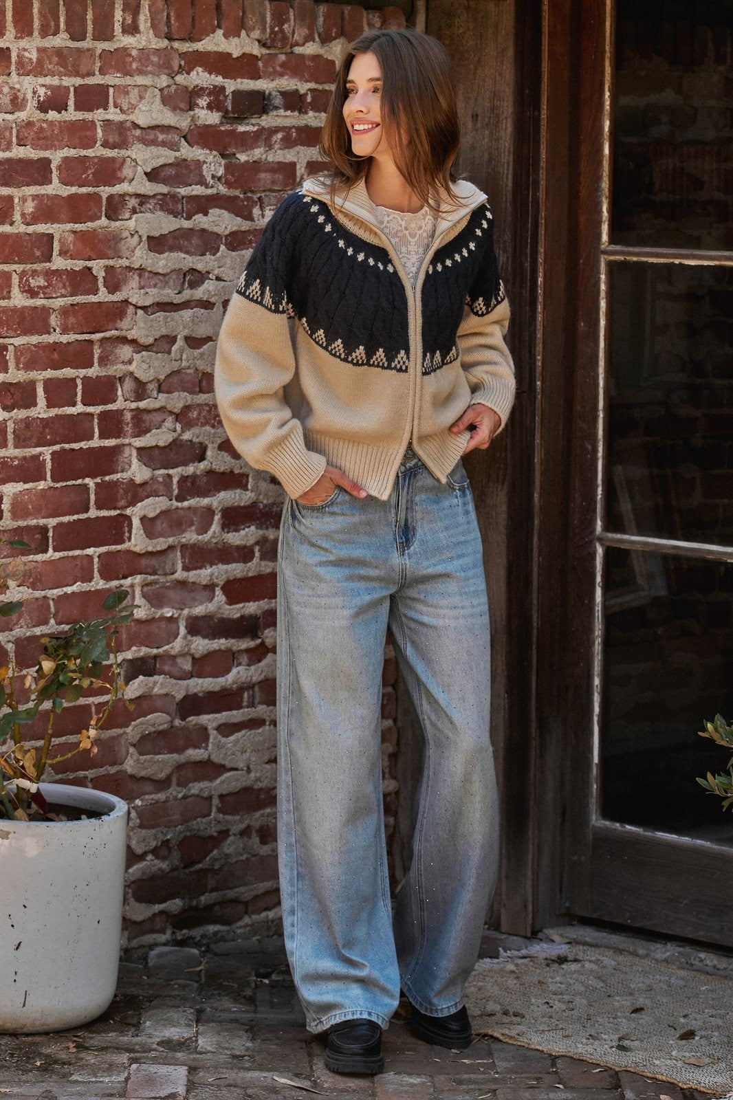 Alpine Fair Isle Zip-Up Cardigan in Ivory Navy - Women's Cardigans & Shrugs | Urban Daizy