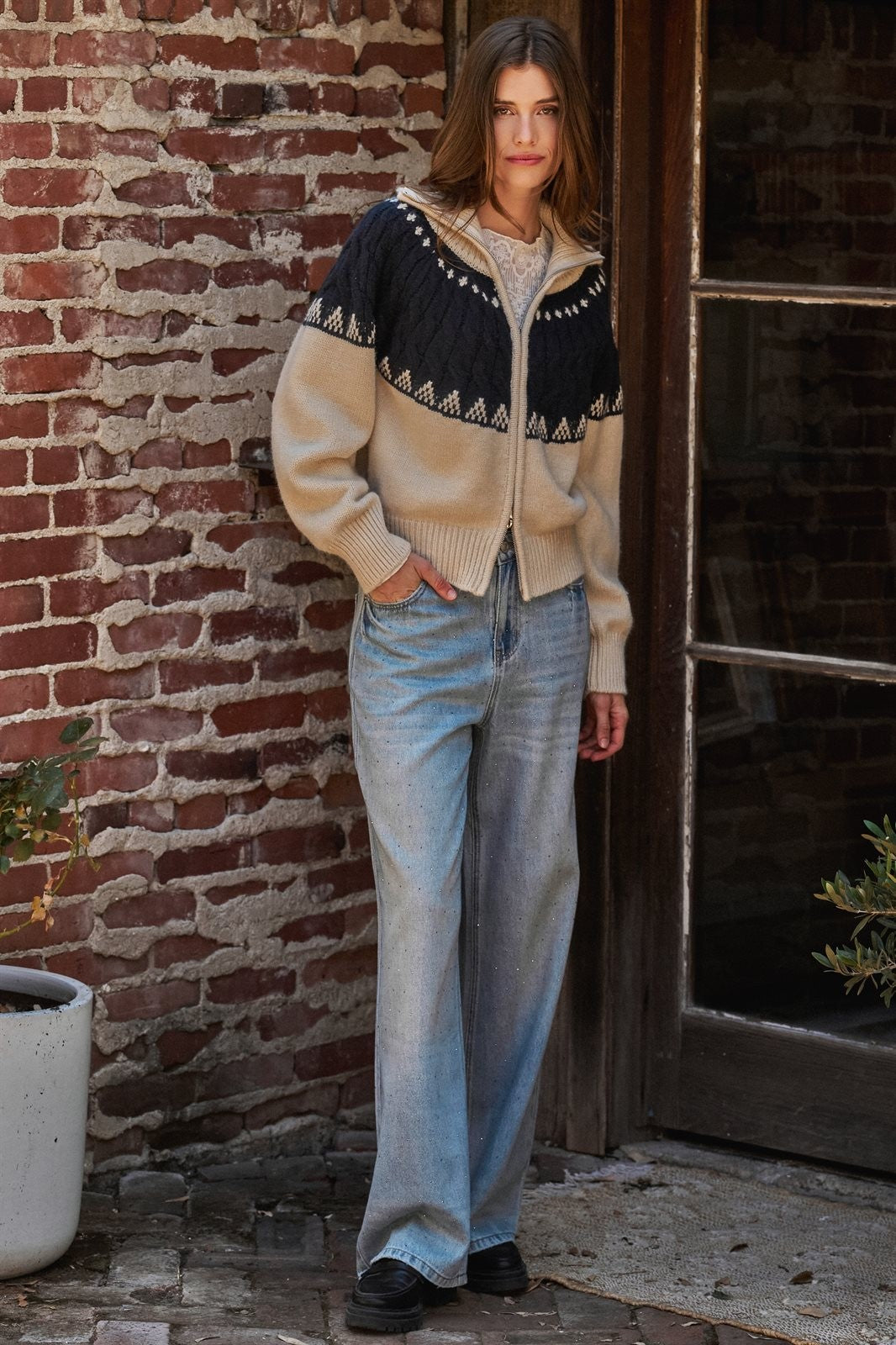 Alpine Fair Isle Zip-Up Cardigan in Ivory Navy - Women's Cardigans & Shrugs | Urban Daizy