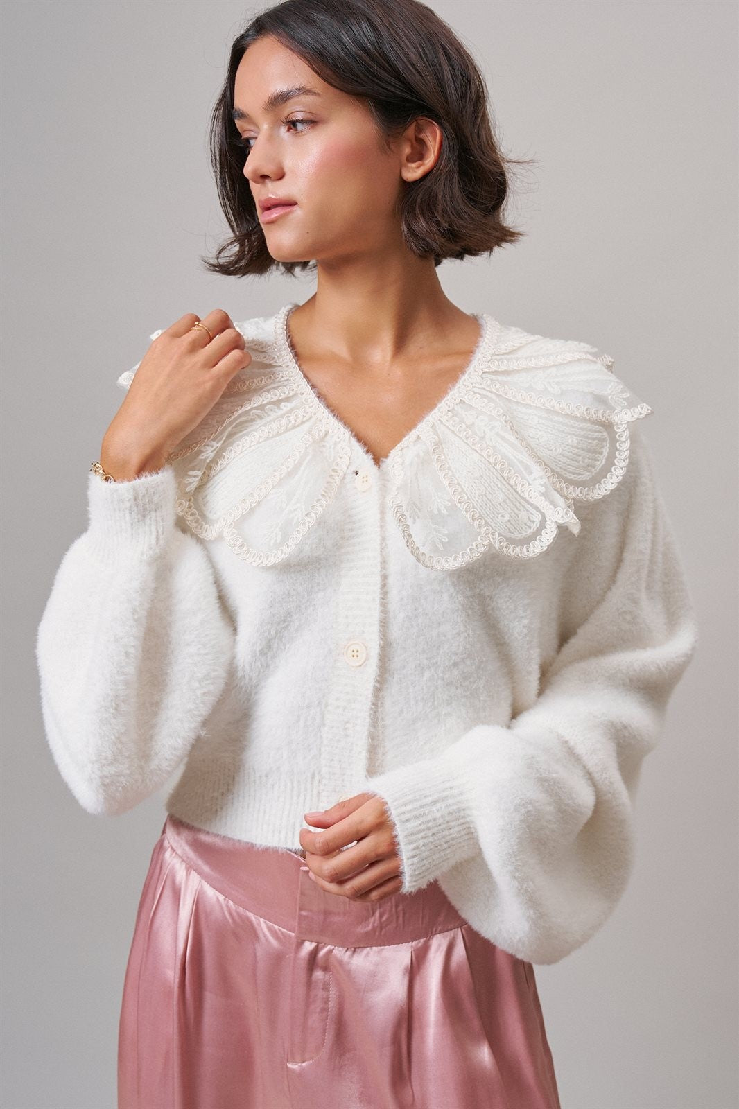 Storybook Lace Collar Knit Cardigan in Ivory - Women's Cardigans & Shrugs | Urban Daizy