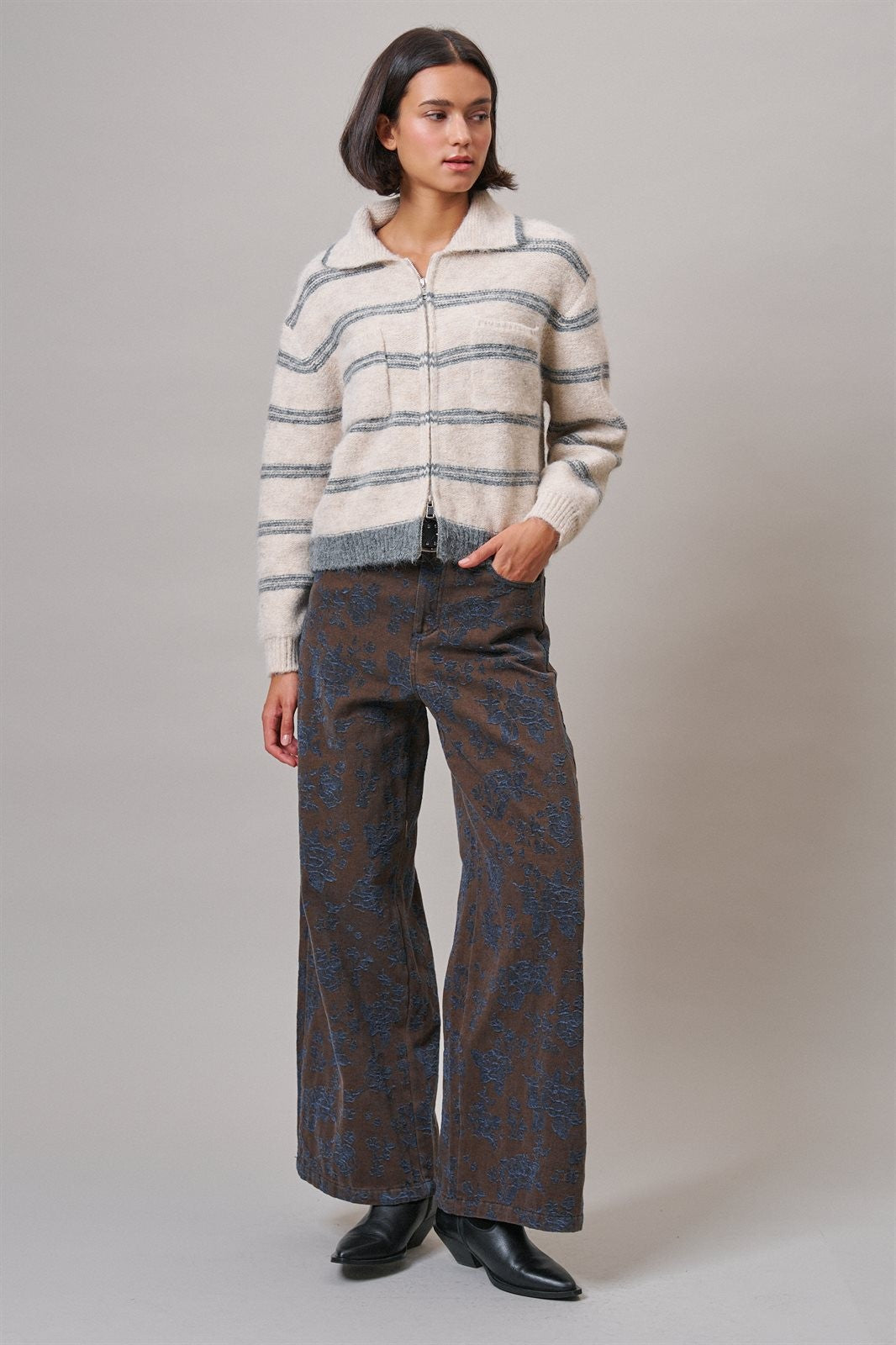 Alpine Stripe Zip Cardigan in Ivory Grey - Women's Cardigans & Shrugs | Urban Daizy