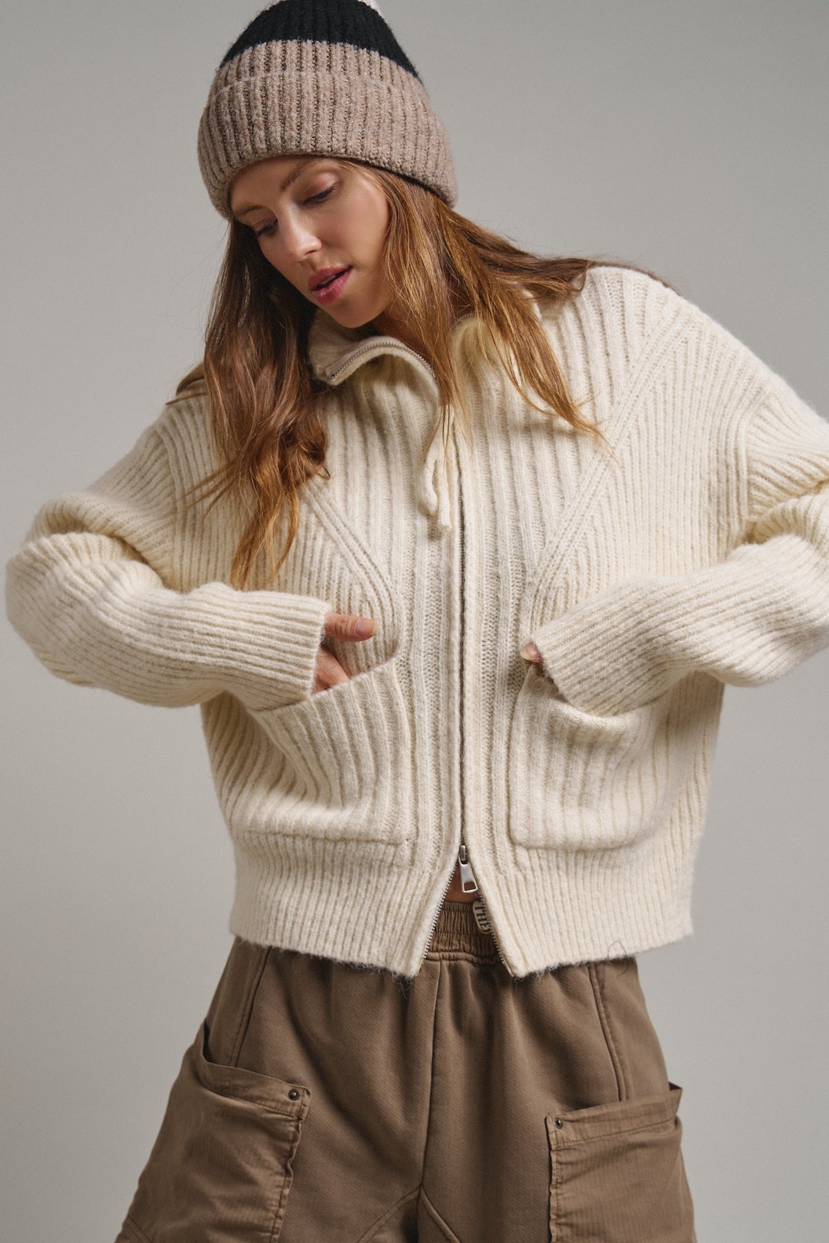 Harbor Ease Ribbed Zip Cardigan in Ivory - Women's Cardigans & Shrugs | Urban Daizy