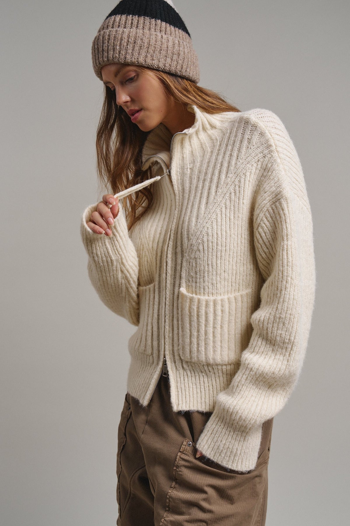 Harbor Ease Ribbed Zip Cardigan in Ivory - Women's Cardigans & Shrugs | Urban Daizy