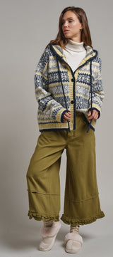 Snowfall Fair Isle Hooded Cardigan in Grey/navy - Women's Cardigans & Shrugs | Urban Daizy