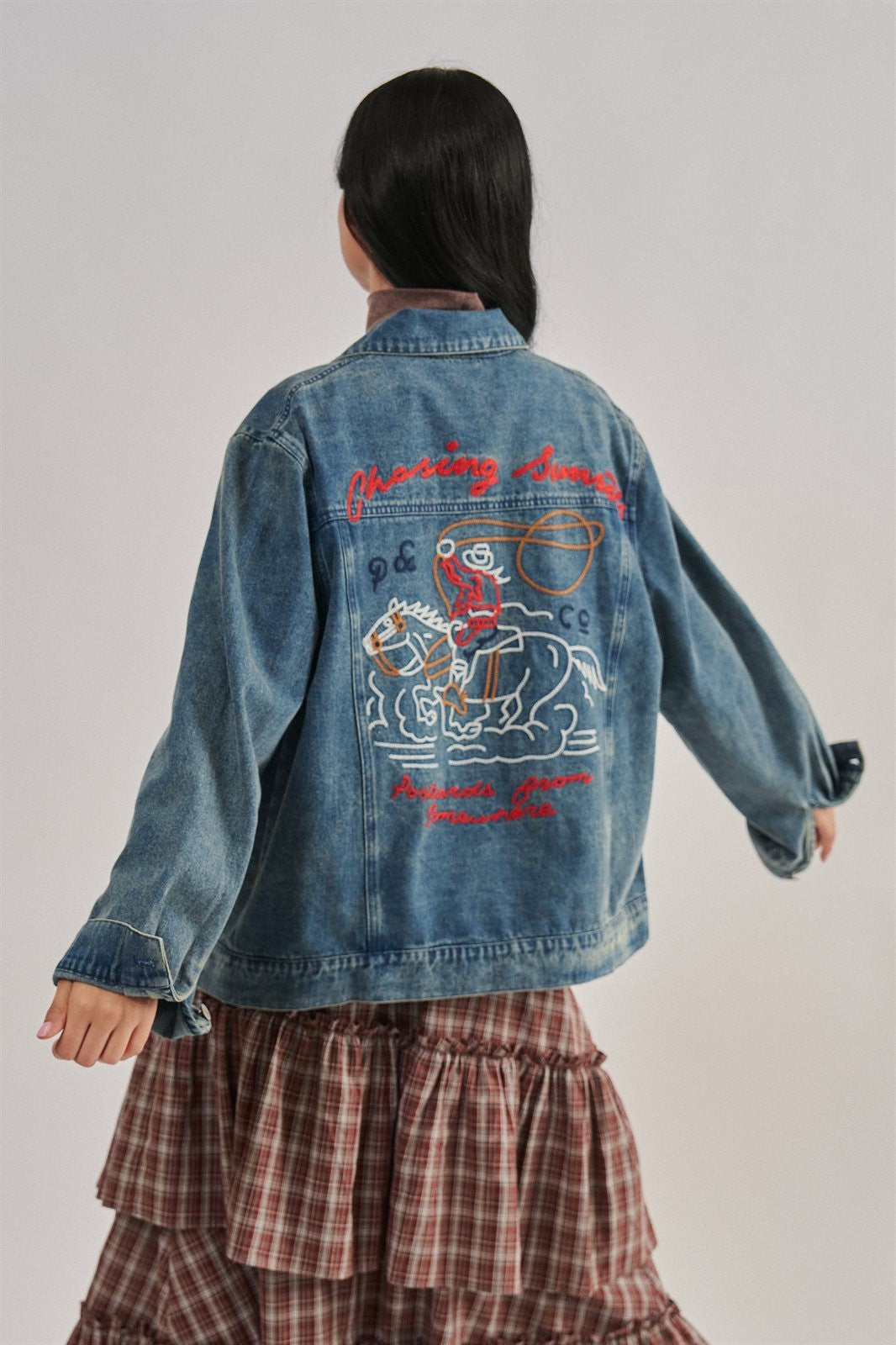 Embroidered Western Cowgirl Denim Trucker Jacket in Denim - Women's Jackets & Blazers | Urban Daizy