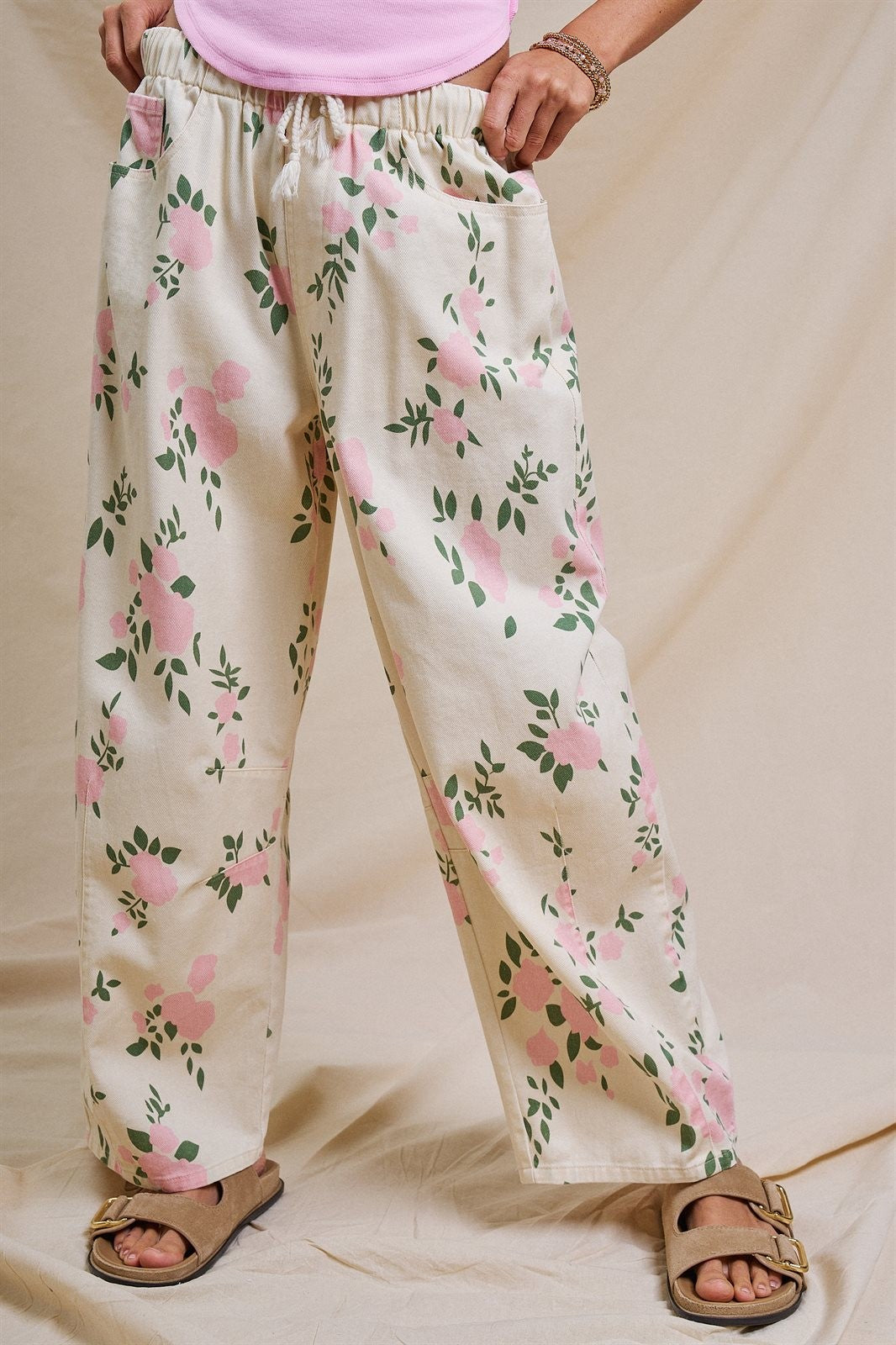 Floral Print Wide-Leg Drawstring Pants in Cream Pink - Women's Pants | Urban Daizy