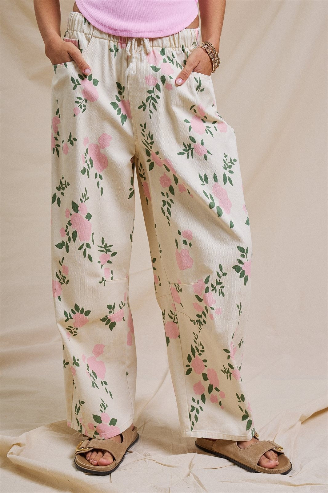 Floral Print Wide-Leg Drawstring Pants in Cream Pink - Women's Pants | Urban Daizy