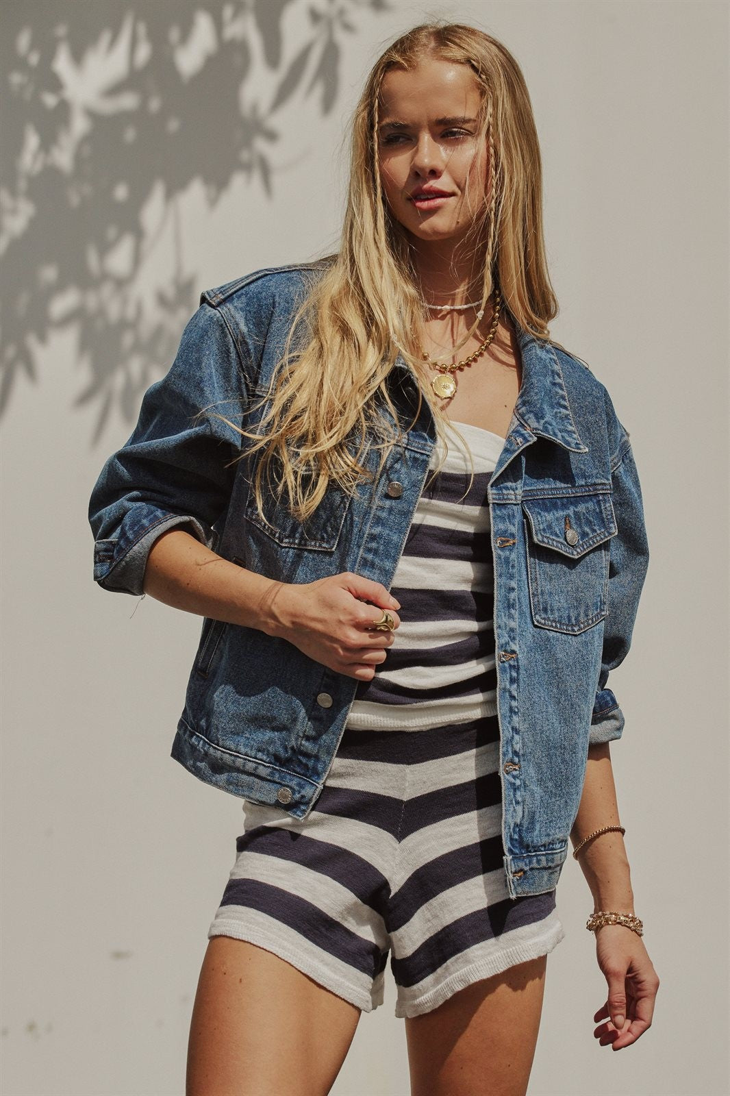 American Flag Patch Denim Trucker Jacket in Denim - Women's Pants | Urban Daizy