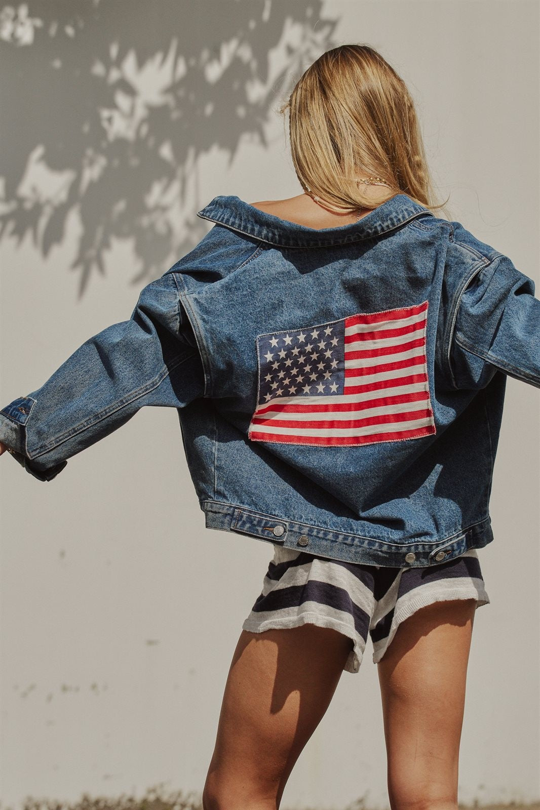 American Flag Patch Denim Trucker Jacket in Denim - Women's Pants | Urban Daizy
