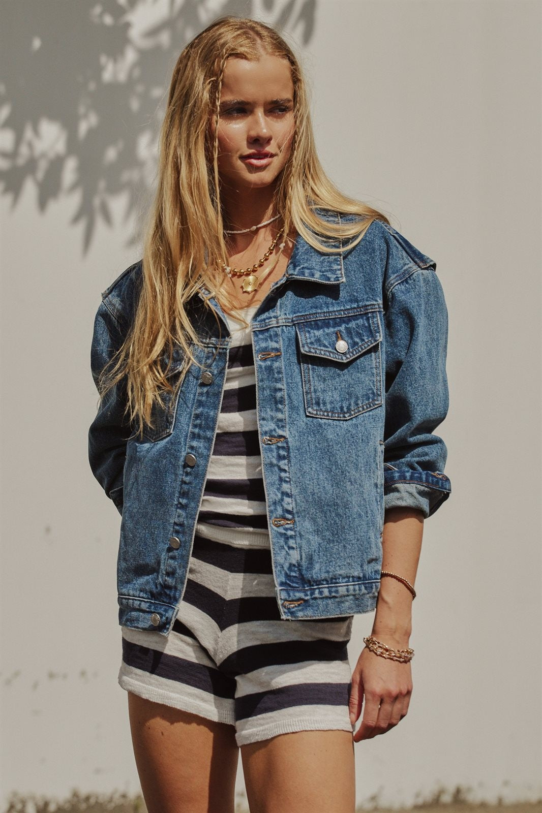American Flag Patch Denim Trucker Jacket in Denim - Women's Pants | Urban Daizy