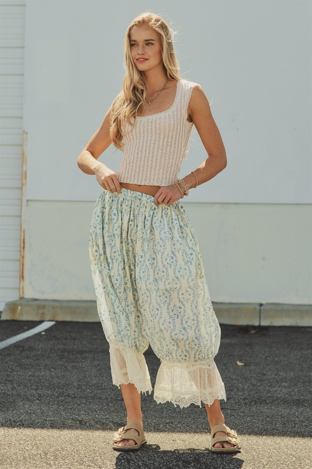 Floral Print Lace Hem Cotton Bloomer Pants in Ivory Blue - Women's Pants | Urban Daizy