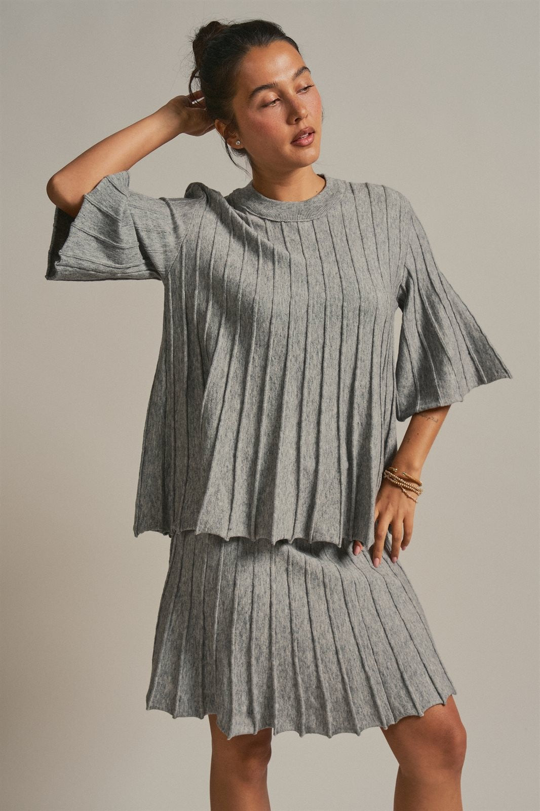 Pleated Swing Knit Top with Bell Sleeves in Grey - Women's Pants | Urban Daizy