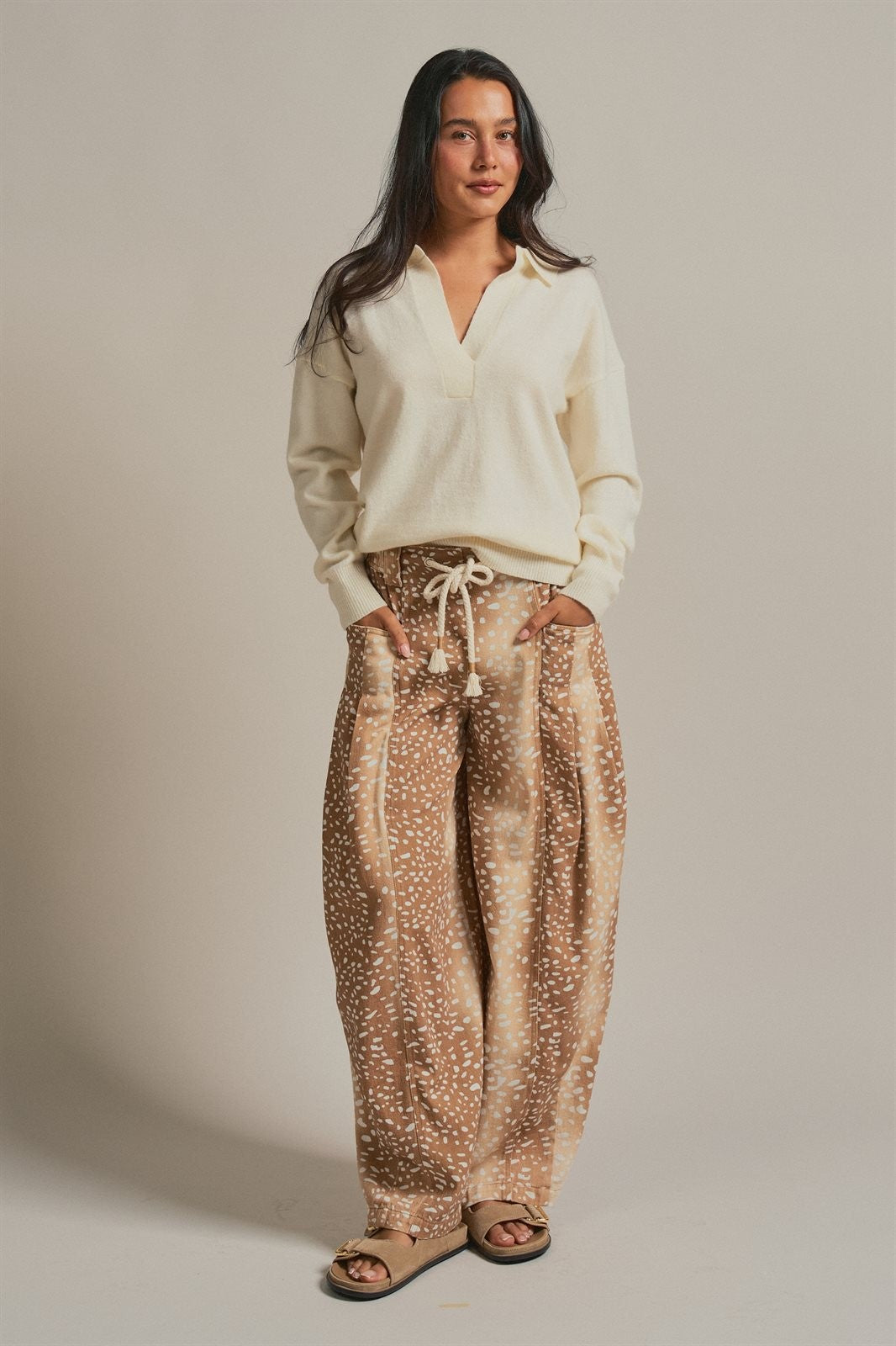 Fawn Print Cotton Twill Barrel Pants in Khaki - Women's Pants | Urban Daizy