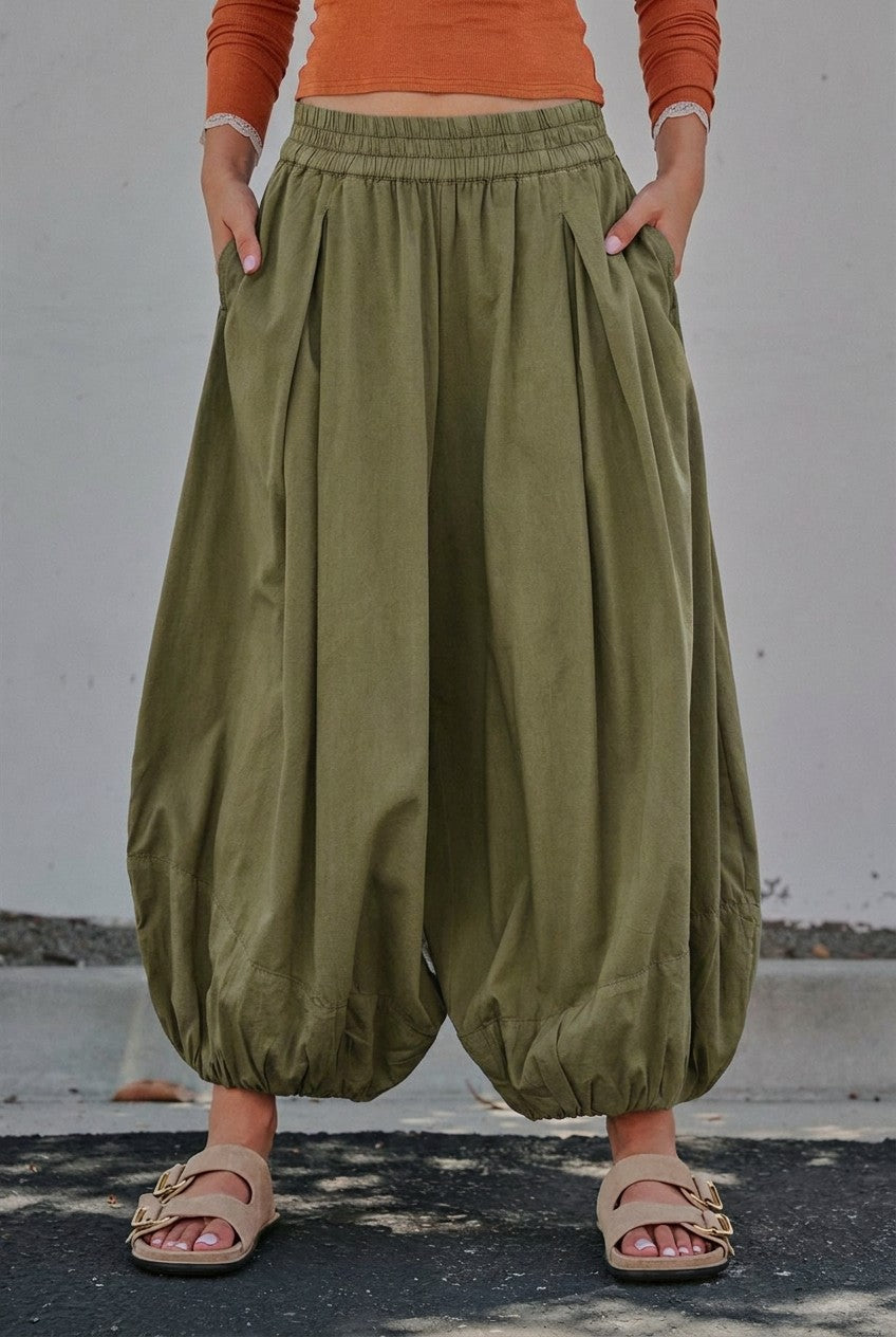Balloon Hem Wide Leg Cotton Pants in Olive - Women's Casual Pants | Urban Daizy