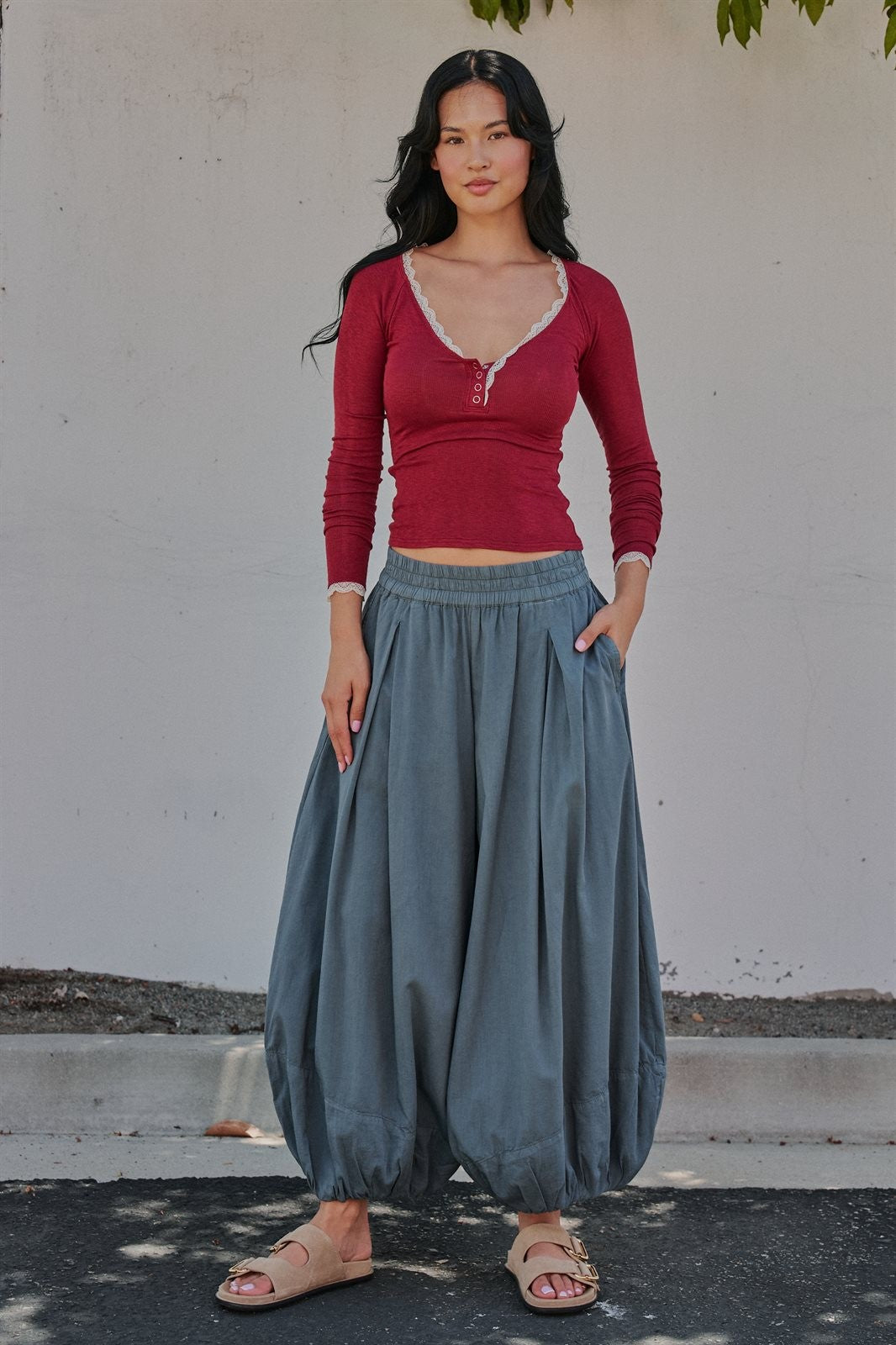 Balloon Hem Wide Leg Cotton Pants in Vintage Navy - Women's Casual Pants | Urban Daizy