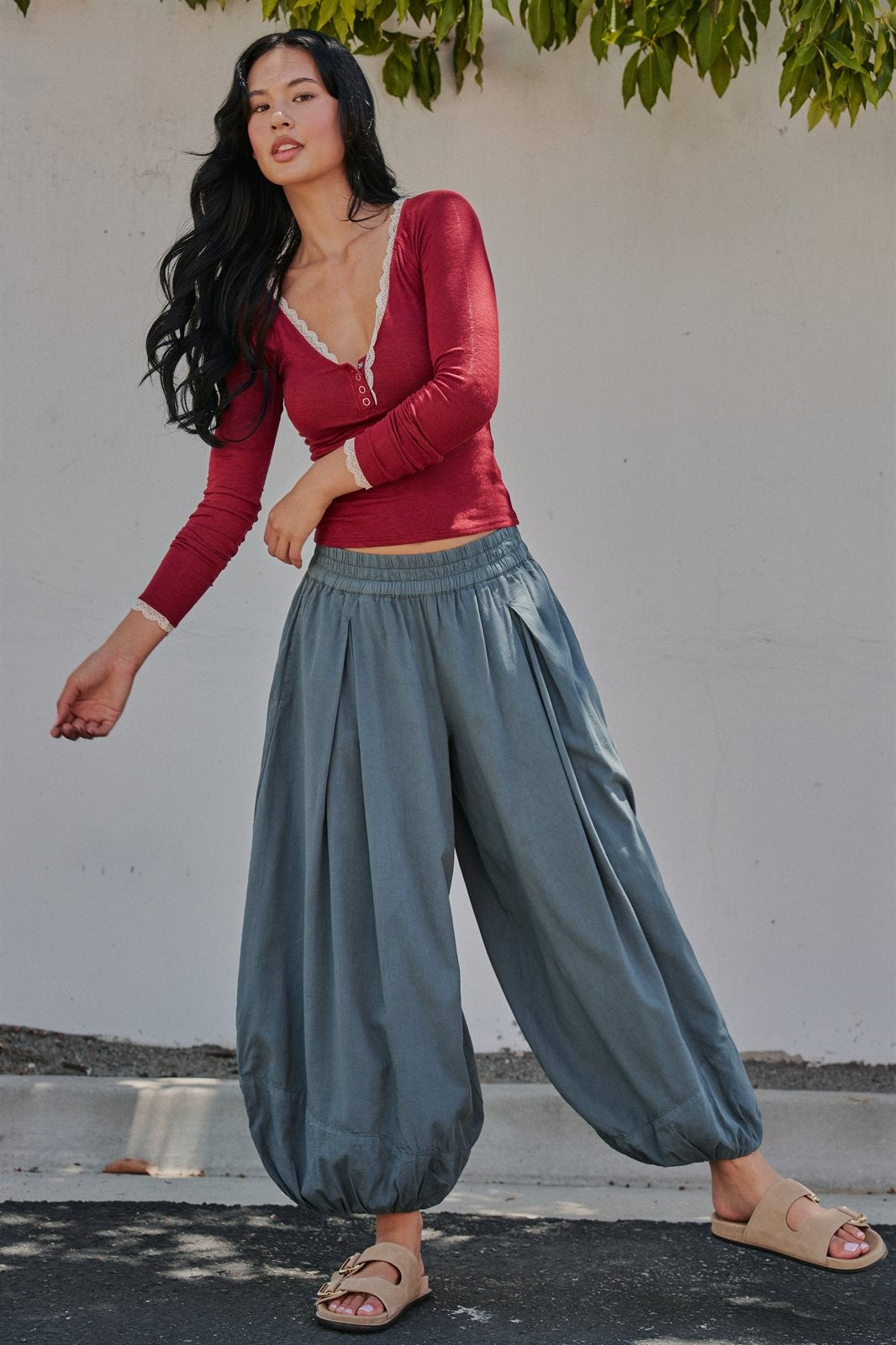 Balloon Hem Wide Leg Cotton Pants in Vintage Navy - Women's Casual Pants | Urban Daizy