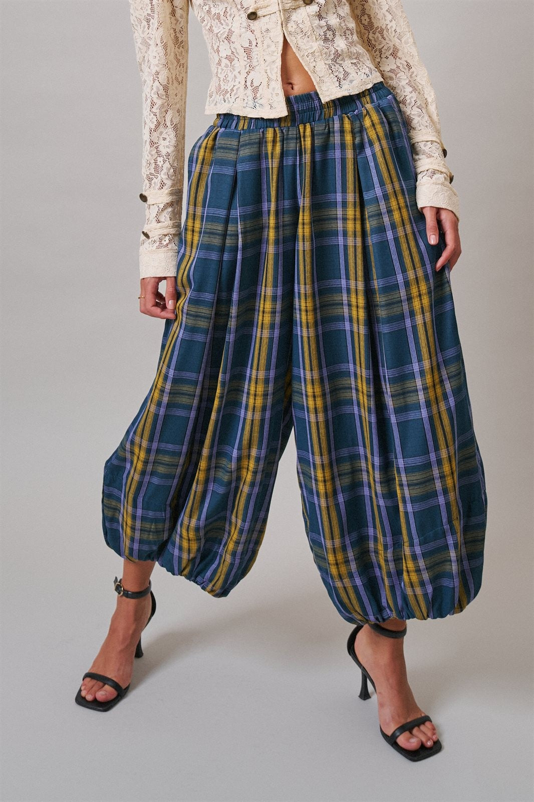 Plaid Balloon Pants Bubble Hem Elastic Waist in Teal Green - Women's Casual Pants | Urban Daizy