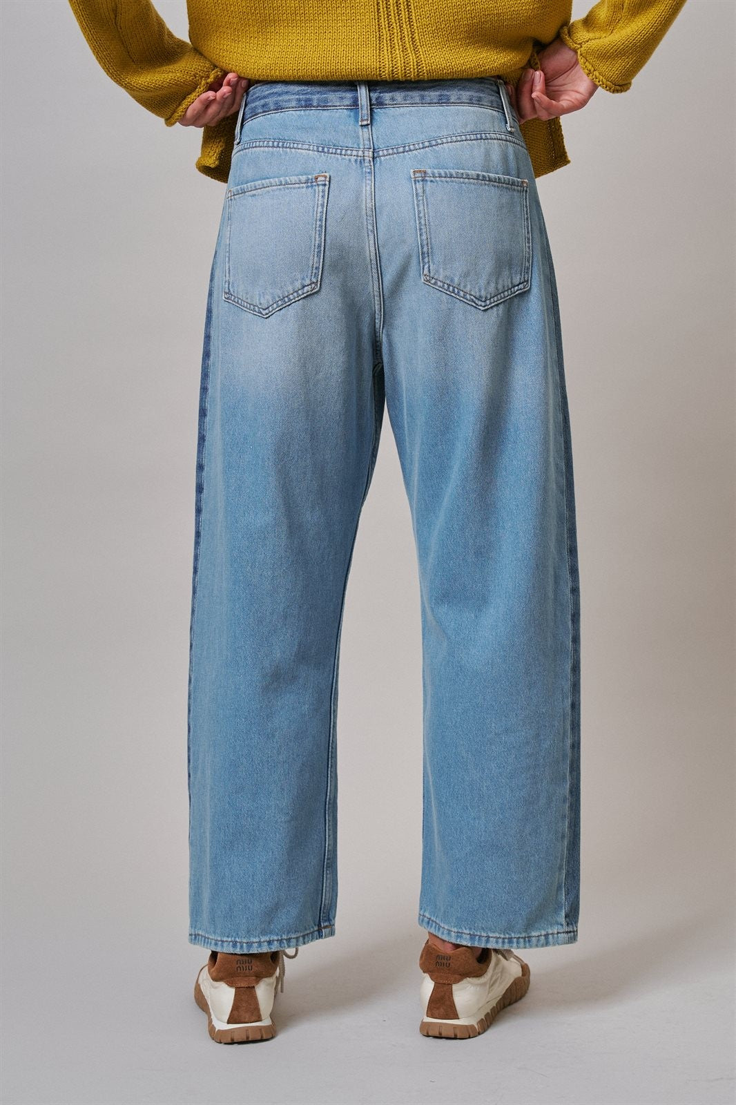 Two Tone Barrel Wide Leg Jeans in Cotton Denim in Denim Blue - Women's Barrel Jeans | Urban Daizy