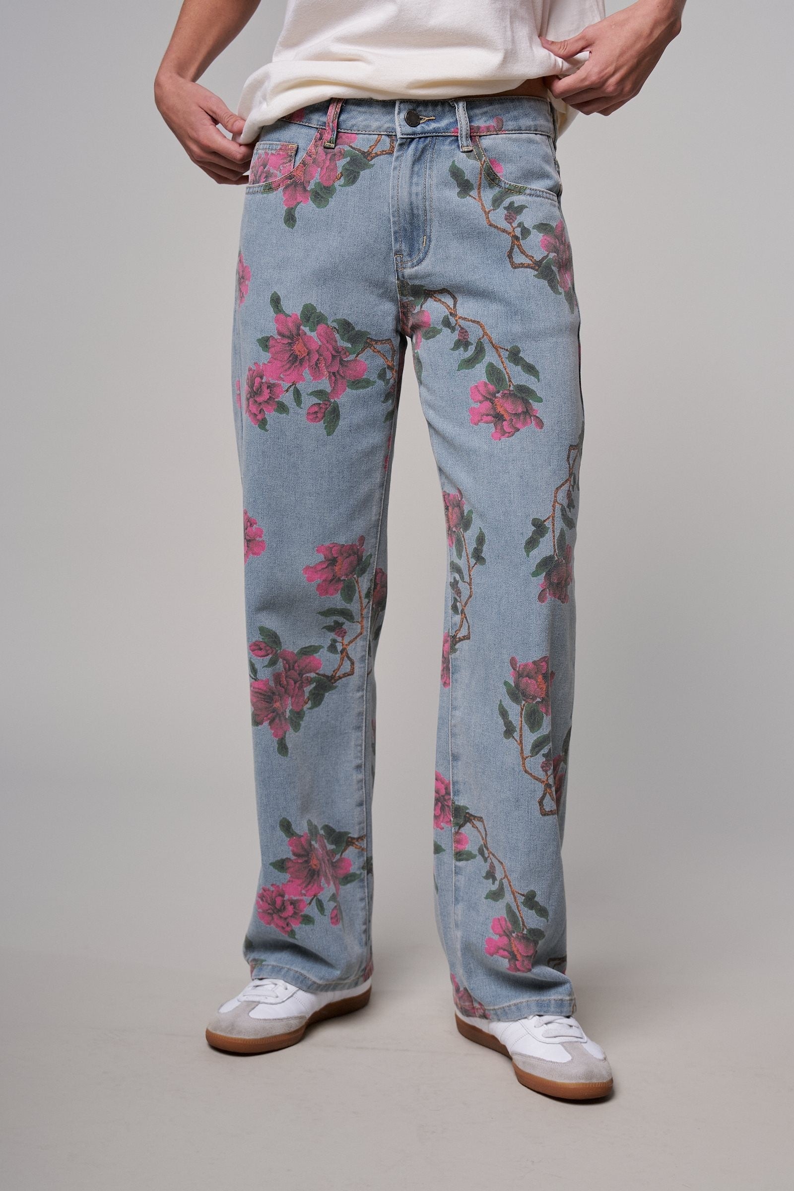 Rose Trellis Floral Wide Leg Jeans in Blue - Women's Casual Pants | Urban Daizy