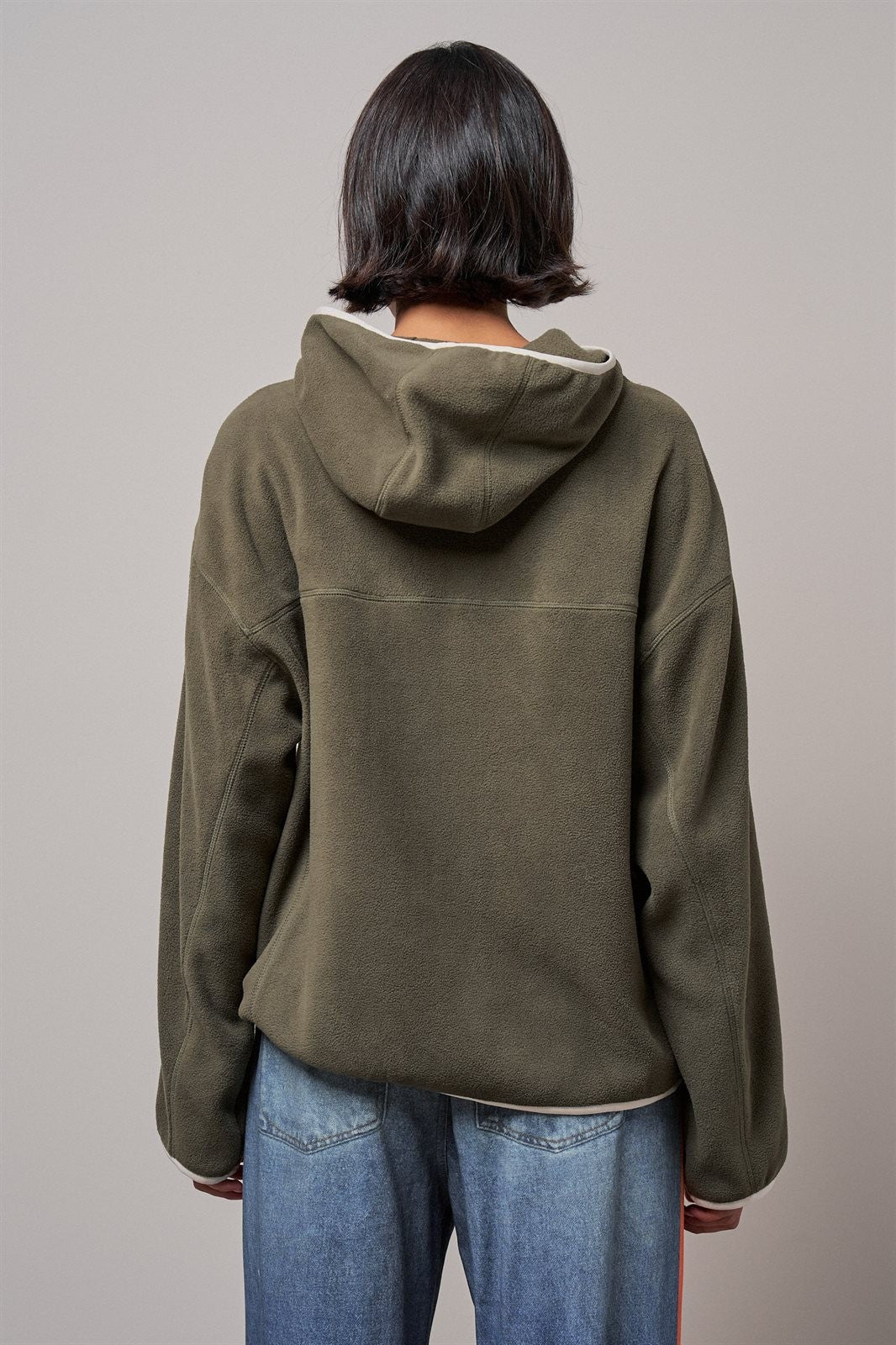 Color Block Fleece Mock Neck Pullover Sweatshirt in Olive - Women's Sweatshirts & Hoodies | Urban Daizy