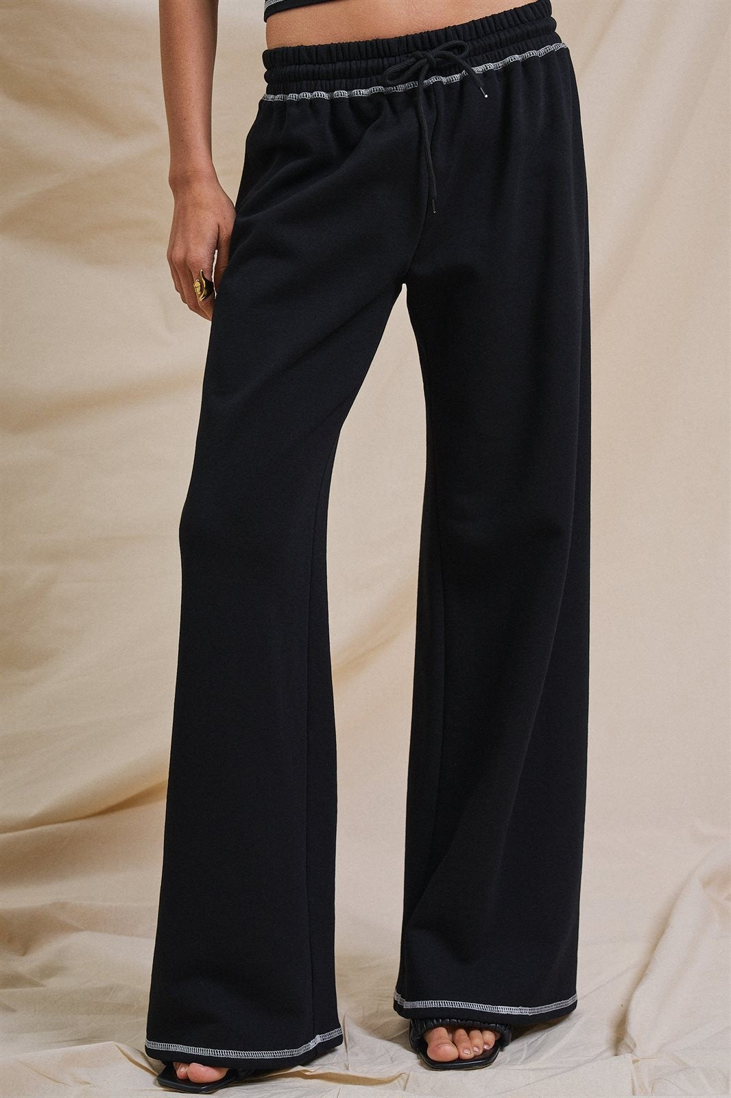 Cotton Wide-Leg Sweatpants with Contrast Stitching in Black - Women's Fashion | Urban Daizy