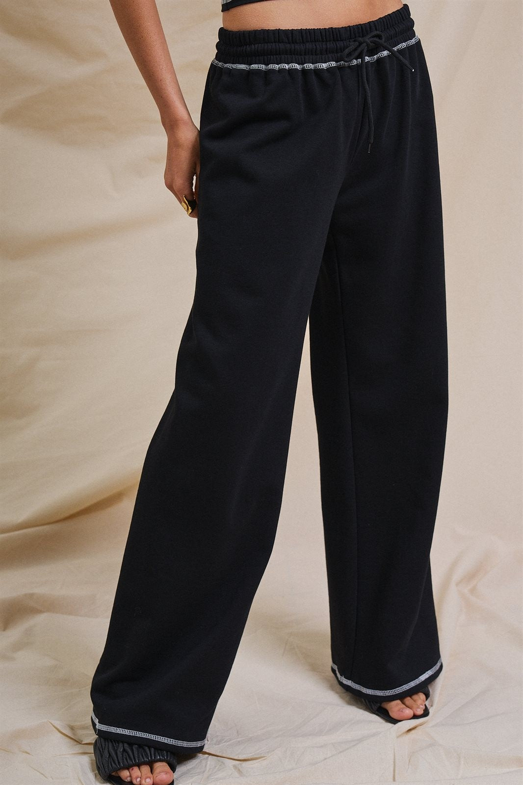 Cotton Wide-Leg Sweatpants with Contrast Stitching in Black - Women's Fashion | Urban Daizy