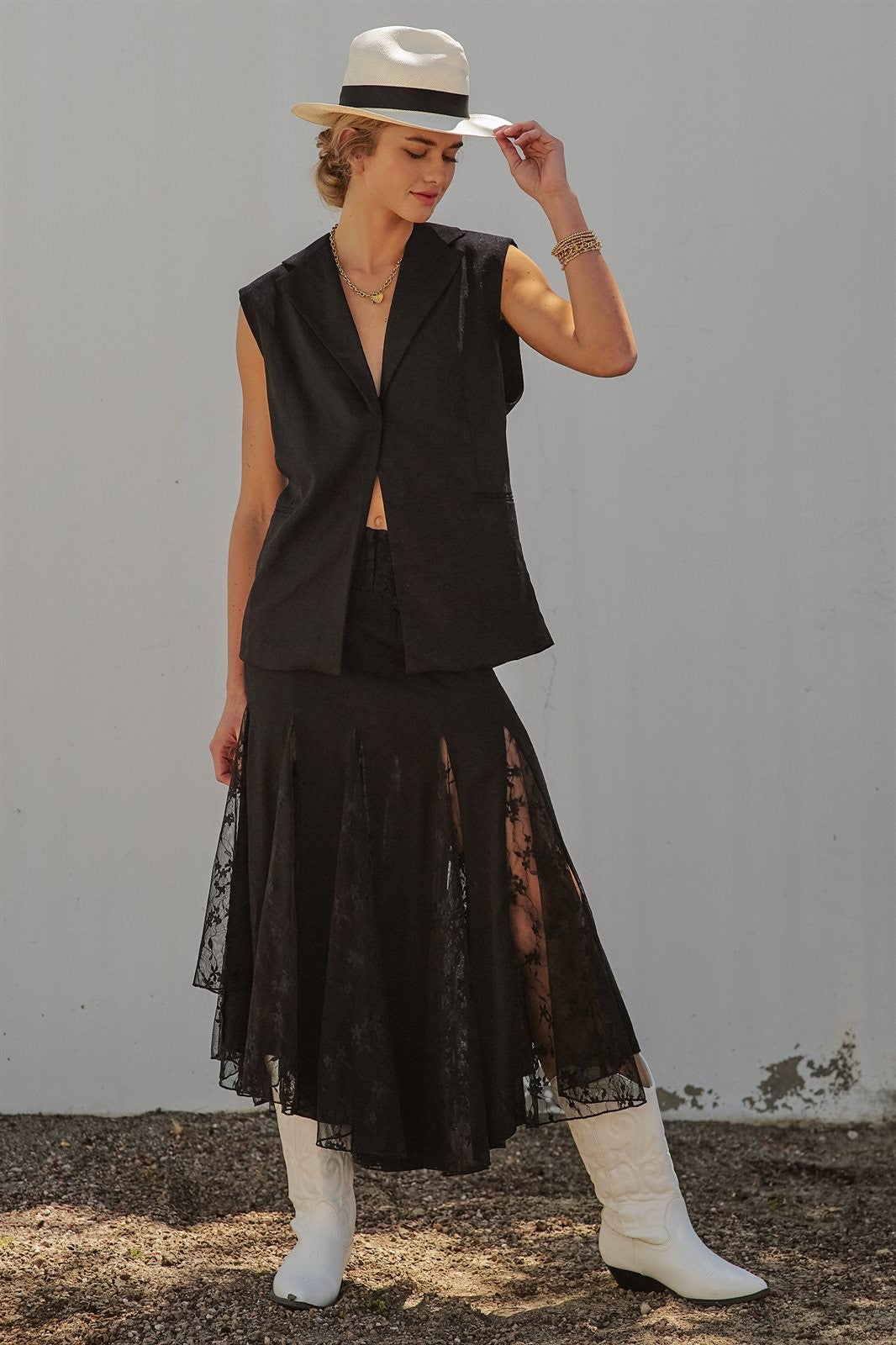 Lace Insert Godet Maxi Skirt with Trumpet Hem in Black - Women's Skirts | Urban Daizy