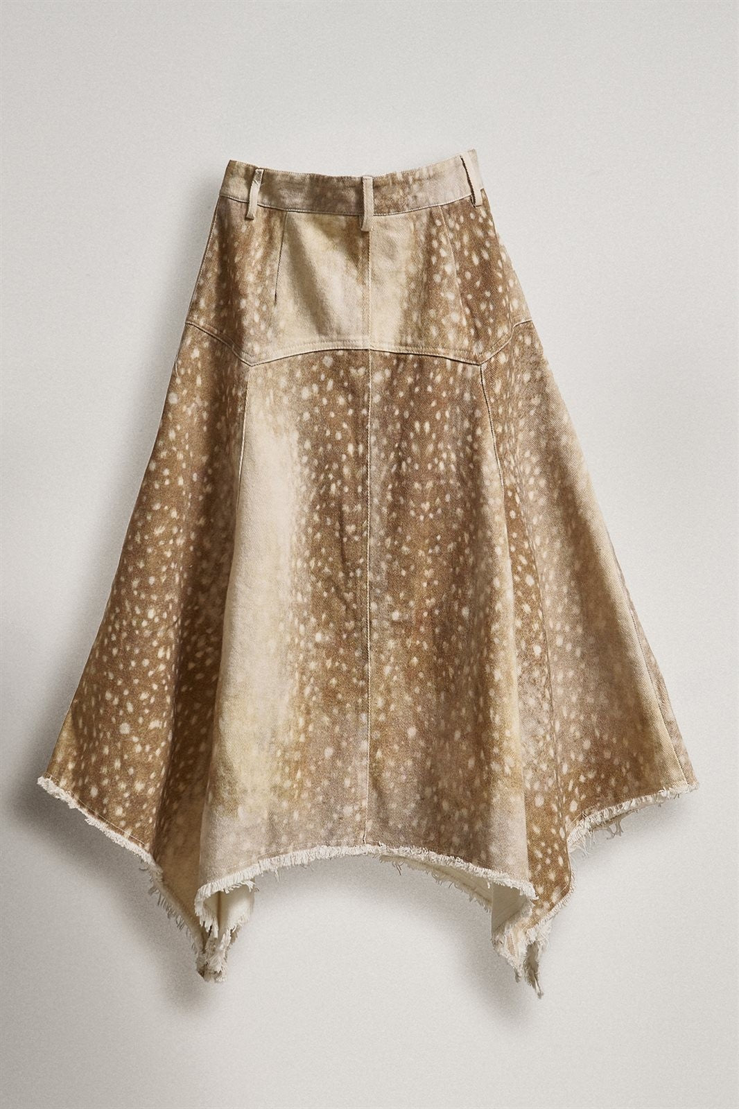 Fawn Print Denim Hi-Low Maxi Skirt With Belt in Khaki - Women's Skirts | Urban Daizy