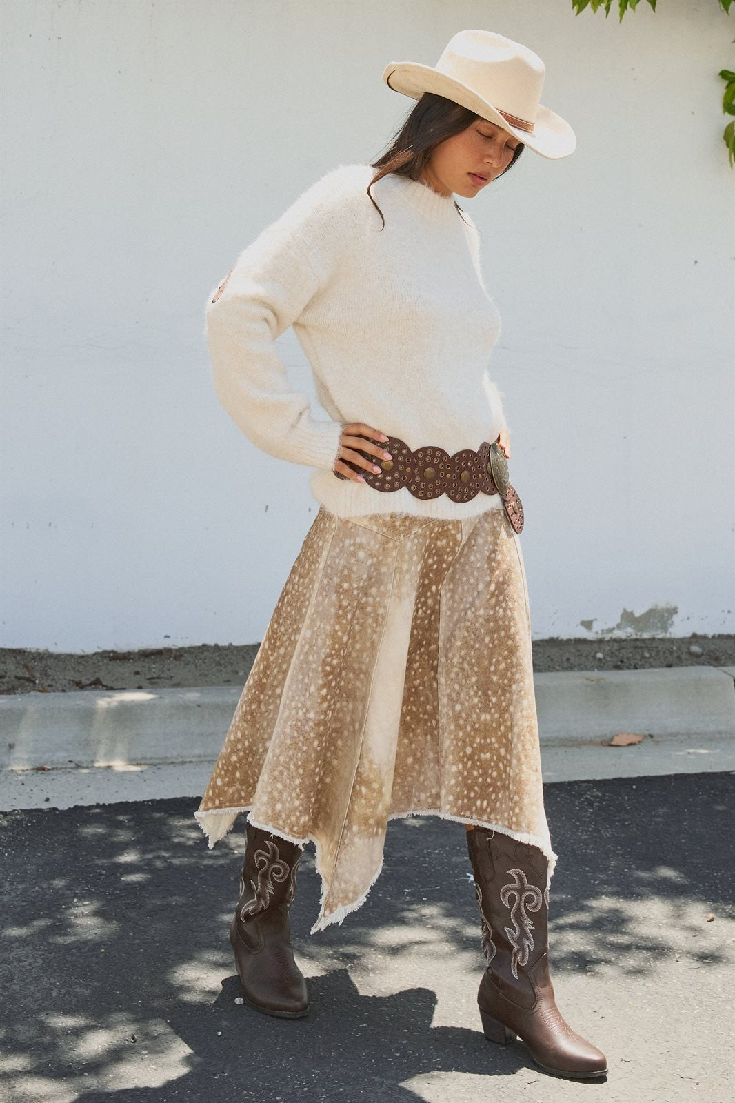 Fawn Print Denim Hi-Low Maxi Skirt With Belt in Khaki - Women's Skirts | Urban Daizy