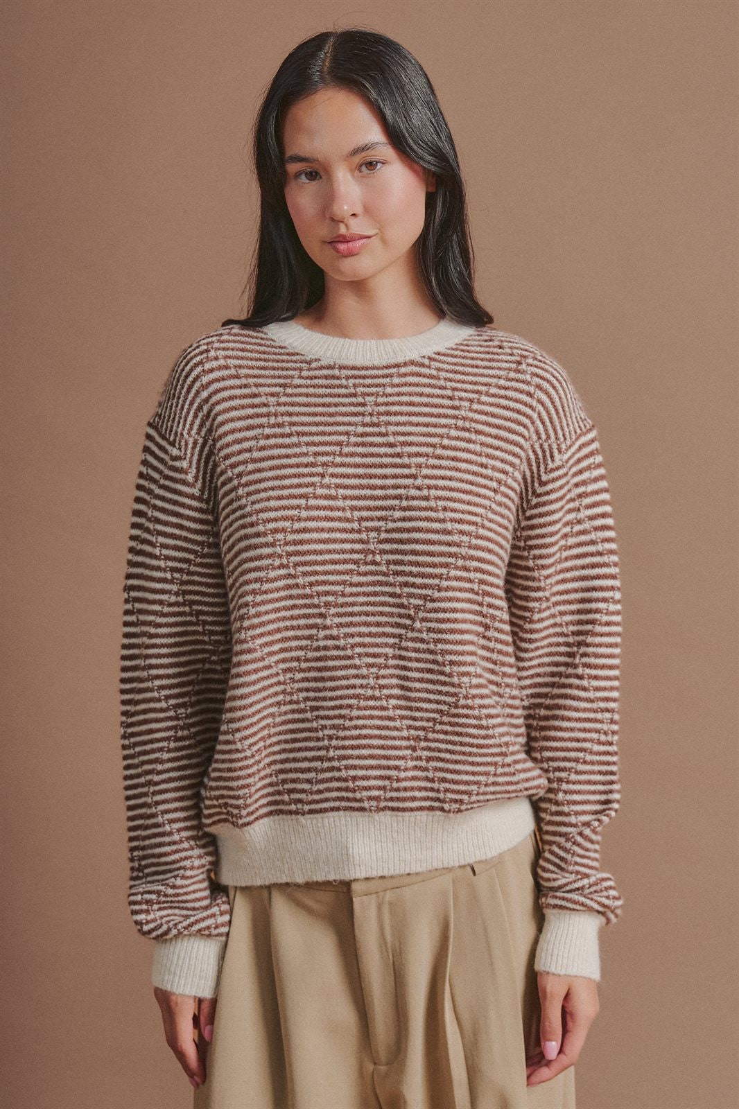Textured Stripe Diamond Knit Sweater in Brown - Women's Sweaters | Urban Daizy