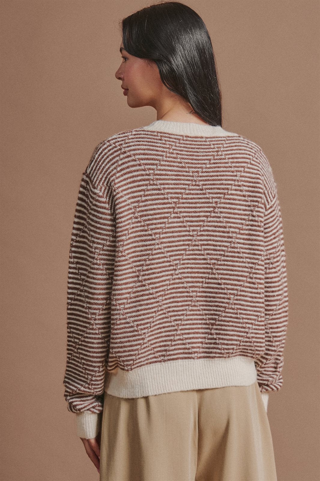Textured Stripe Diamond Knit Sweater in Brown - Women's Sweaters | Urban Daizy
