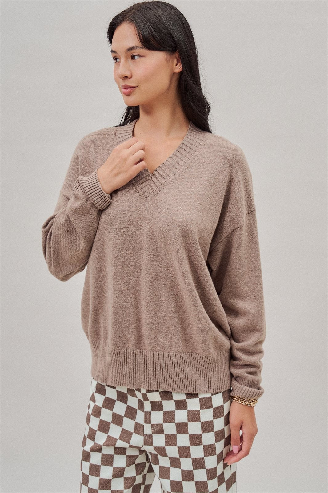 Oversized V Neck Ribbed Trim Knit Pullover in Mocha - Women's Sweaters | Urban Daizy