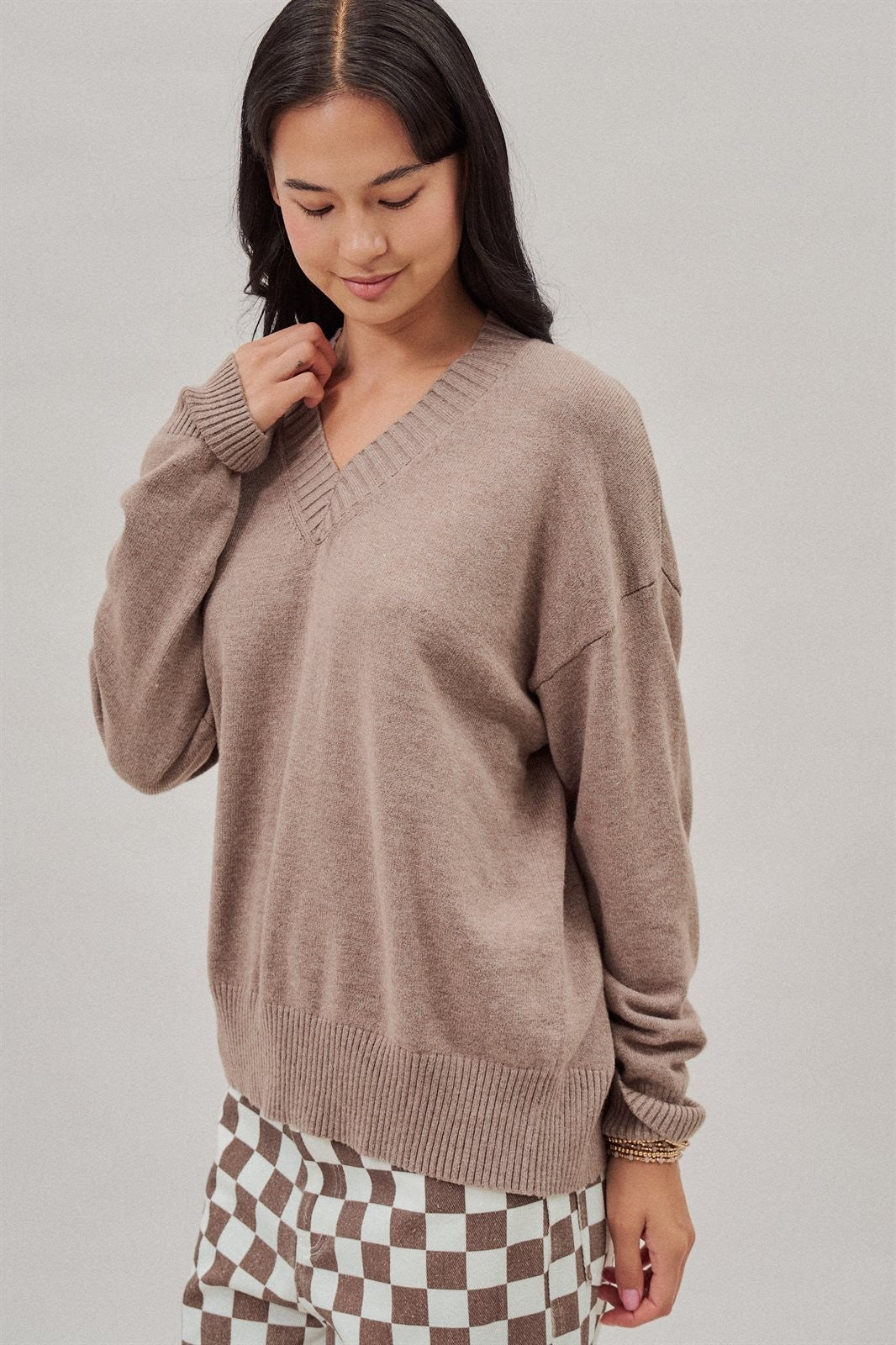 Oversized V Neck Ribbed Trim Knit Pullover in Mocha - Women's Sweaters | Urban Daizy