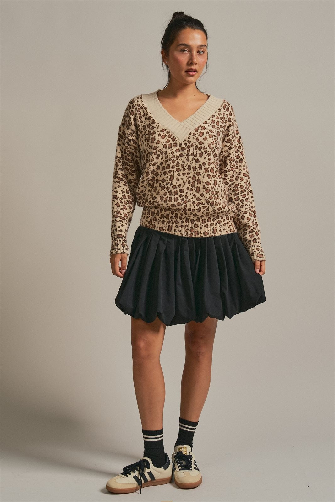 Leopard Print V-Neck Knit Sweater in Leopard - Women's Sweaters | Urban Daizy