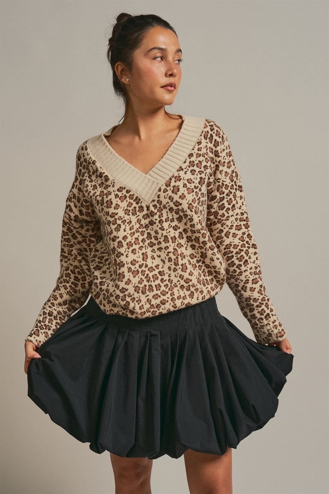 Leopard Print V-Neck Knit Sweater in Leopard - Women's Sweaters | Urban Daizy