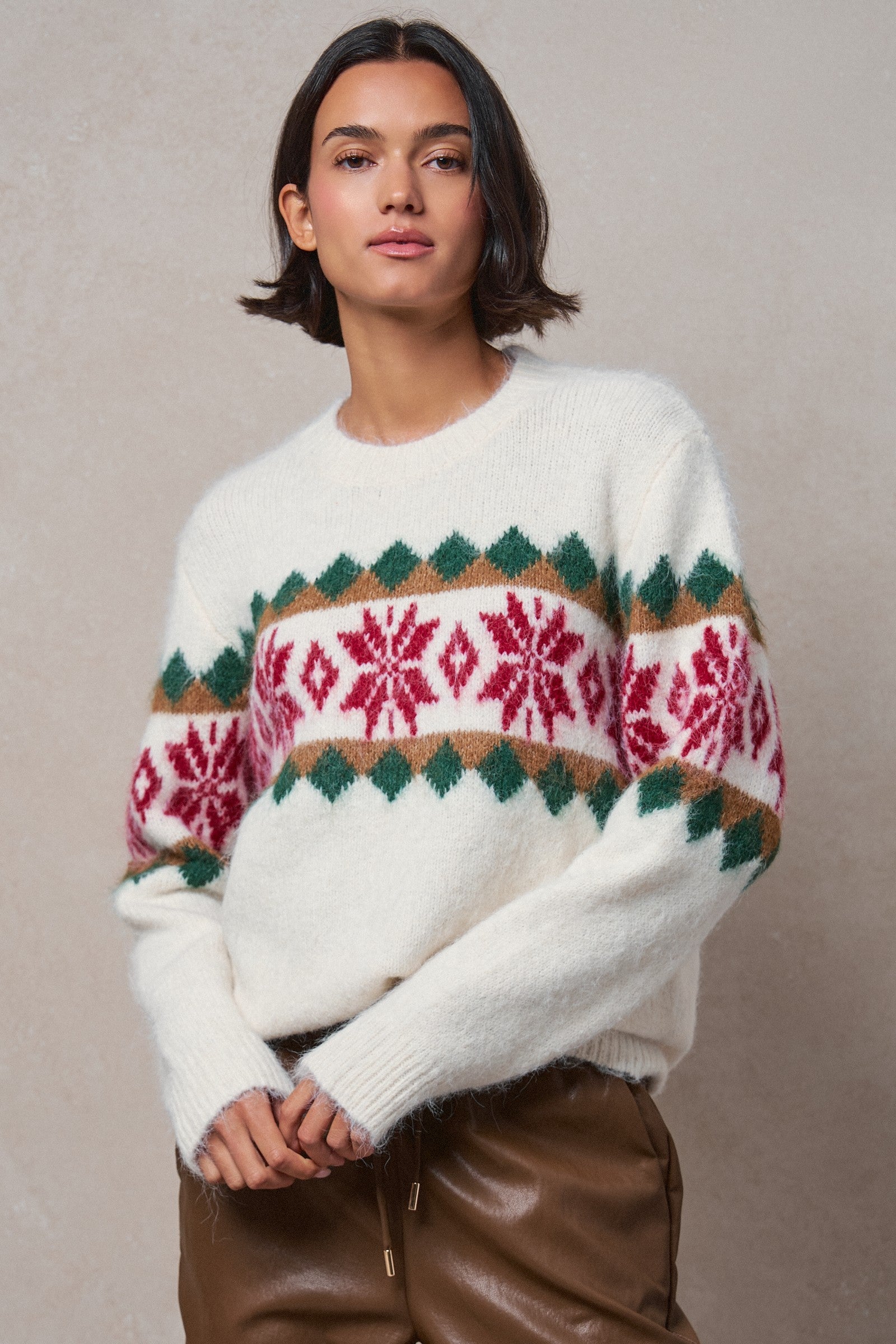 Fair Isle Snowflake Crew Neck Knit Sweater in Ivory - Women's Sweaters | Urban Daizy