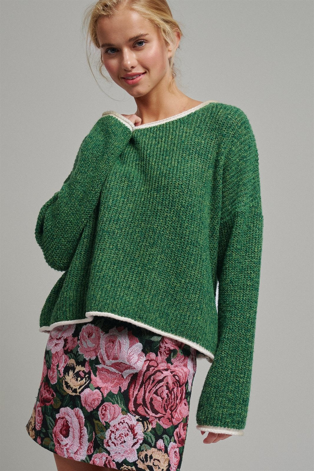 Contrast Trim Boho Knit Pullover Sweater in Green - Women's Sweaters | Urban Daizy