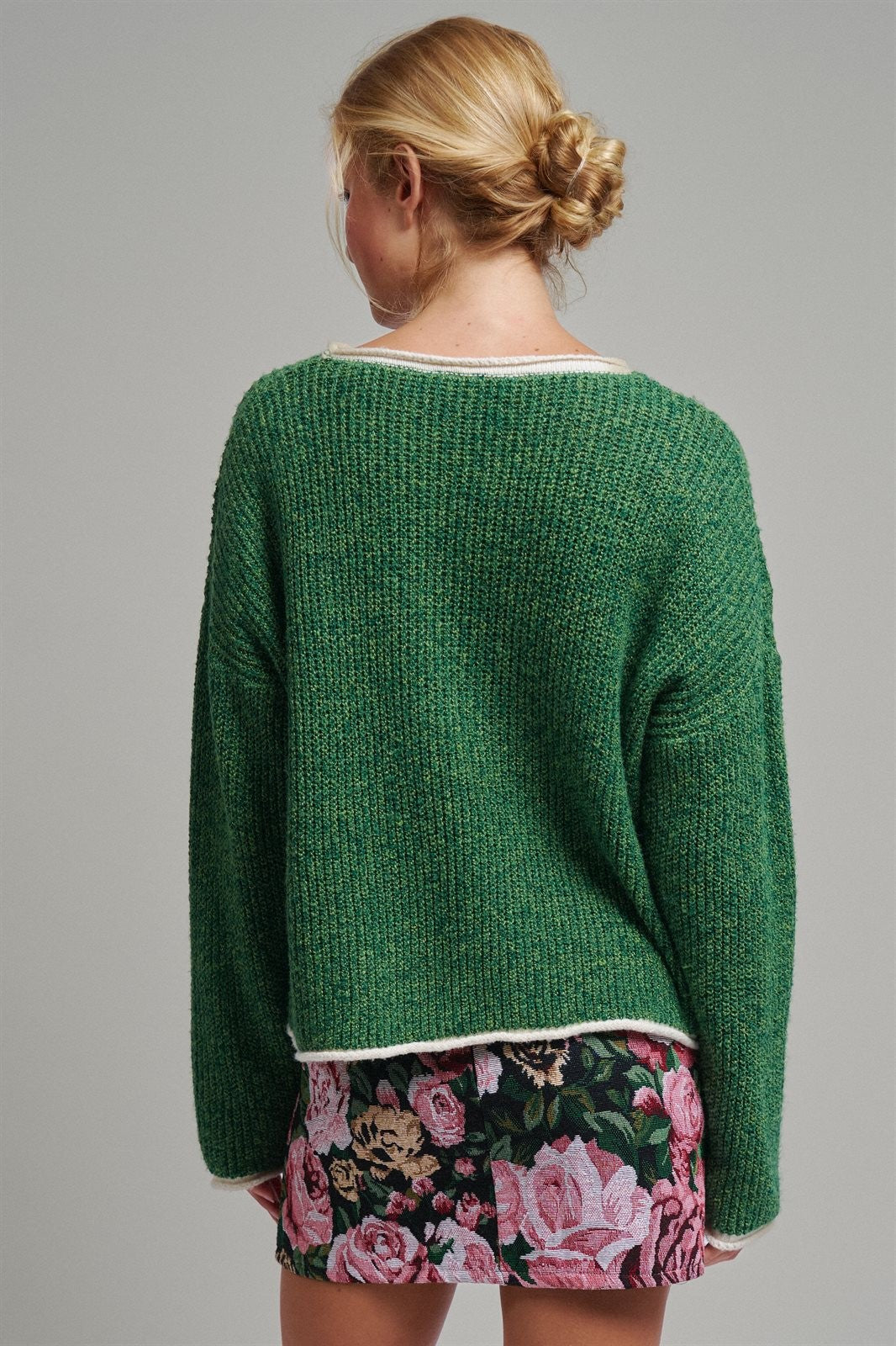 Contrast Trim Boho Knit Pullover Sweater in Green - Women's Sweaters | Urban Daizy