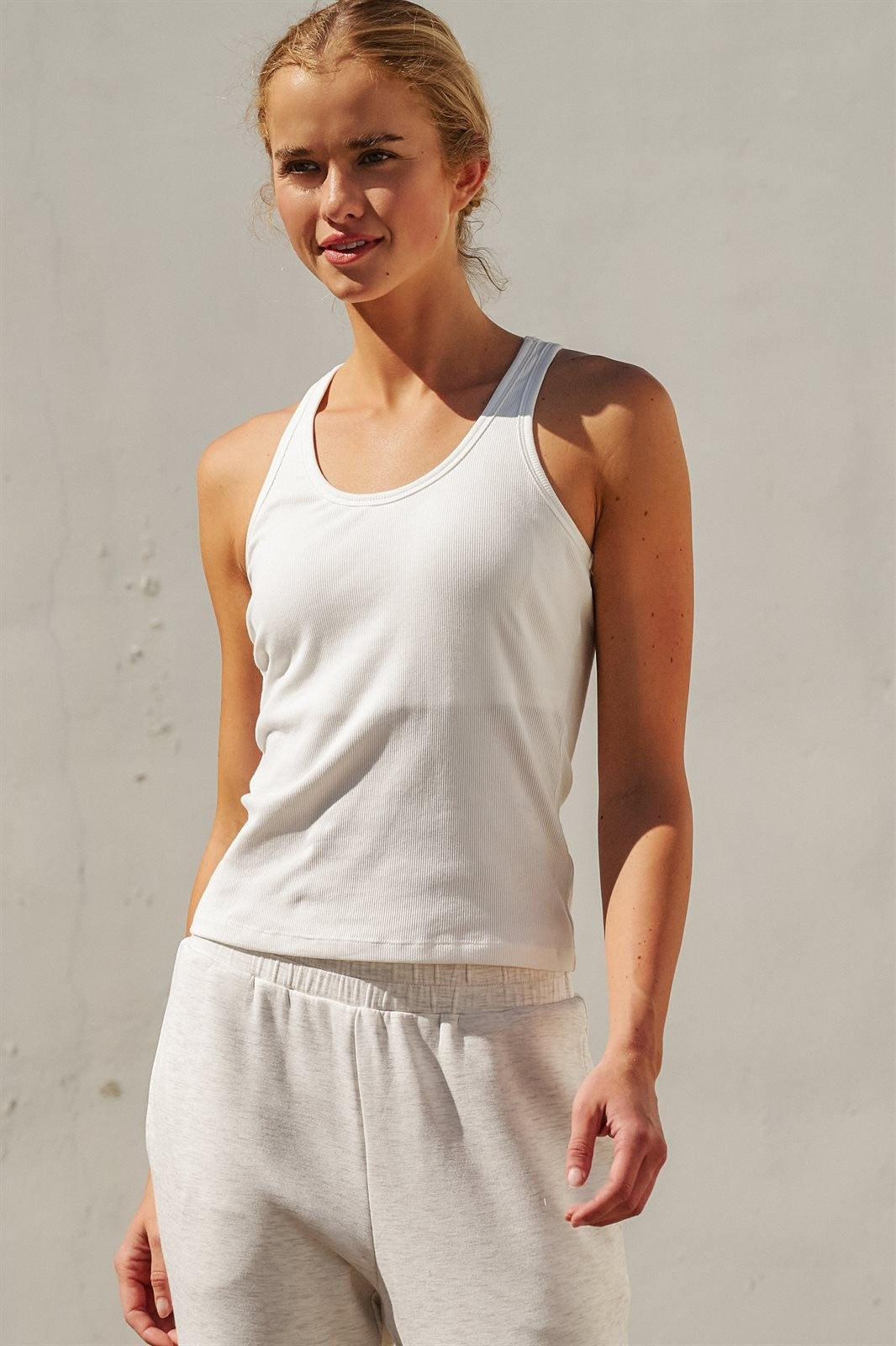 Ribbed Racerback Built-In Bra Tank Top in White - Women's Fashion | Urban Daizy