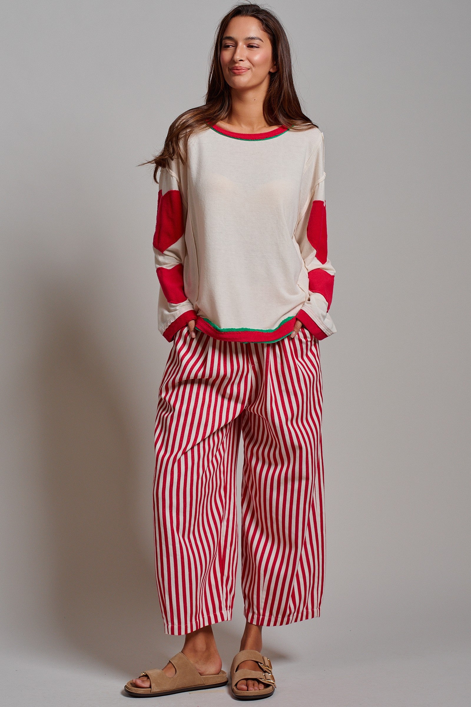 Graphic Patch Contrast Trim Lounge Top in Red - Women's Tops | Urban Daizy