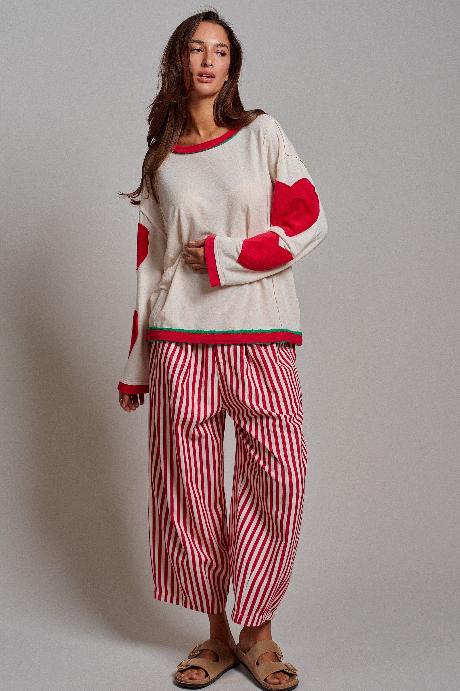 Graphic Patch Contrast Trim Lounge Top in Red - Women's Tops | Urban Daizy
