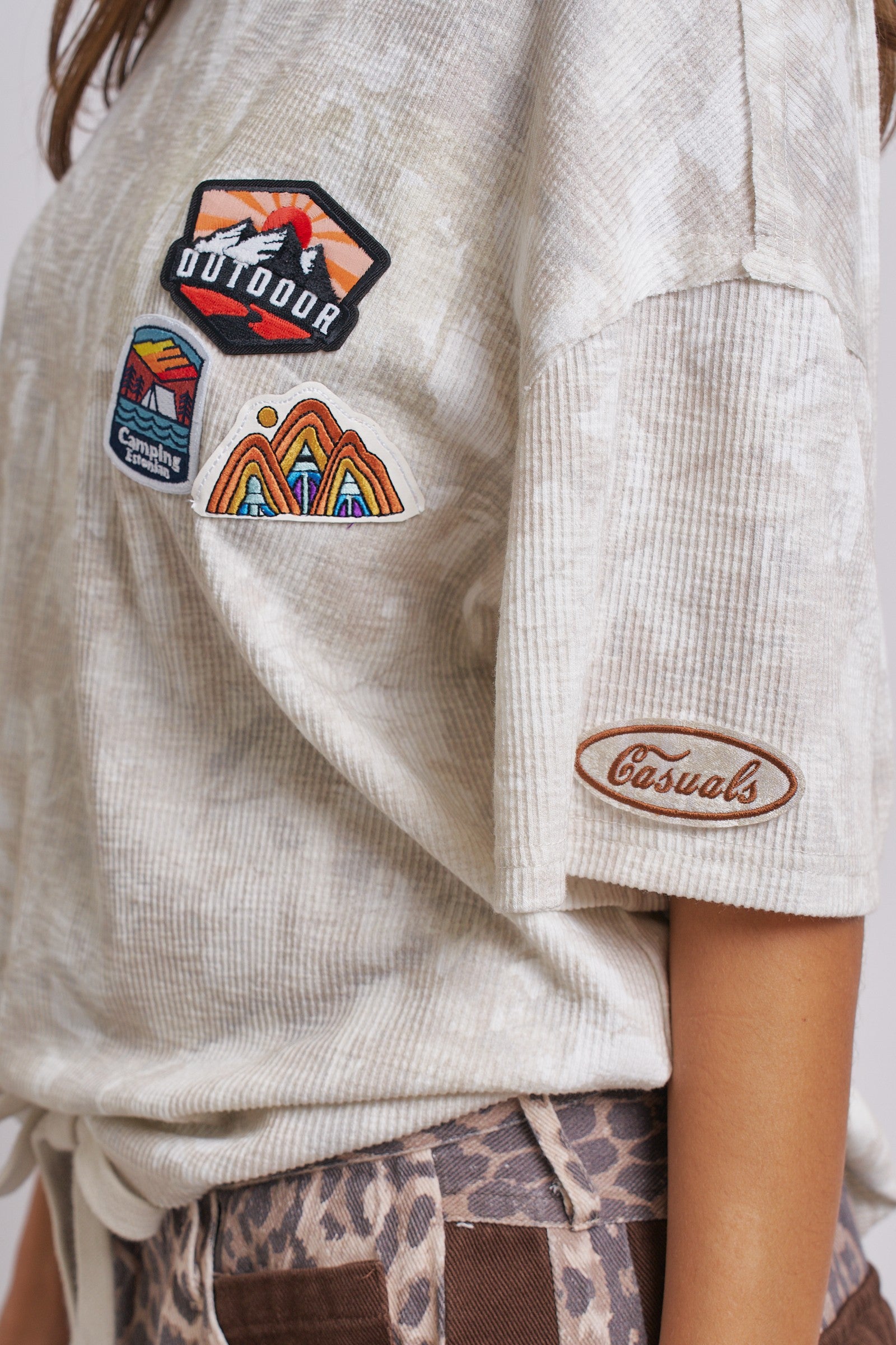 Adventure Patch Ribbed Oversized Tee With Raw Edge Details in Camo - Women's Tops | Urban Daizy