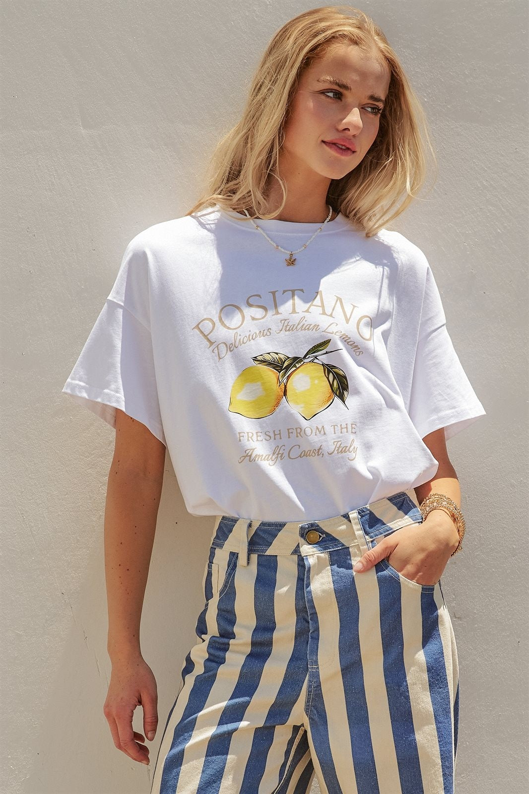 Positano Italian Lemons Graphic Cotton Tee in White - Women's Fashion | Urban Daizy