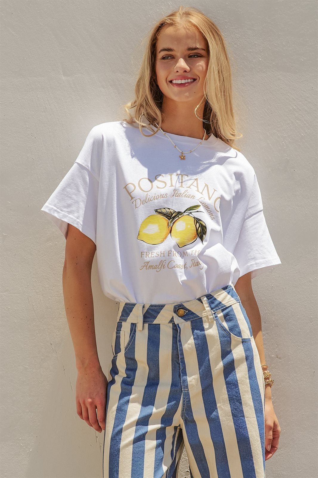 Positano Italian Lemons Graphic Cotton Tee in White - Women's Fashion | Urban Daizy