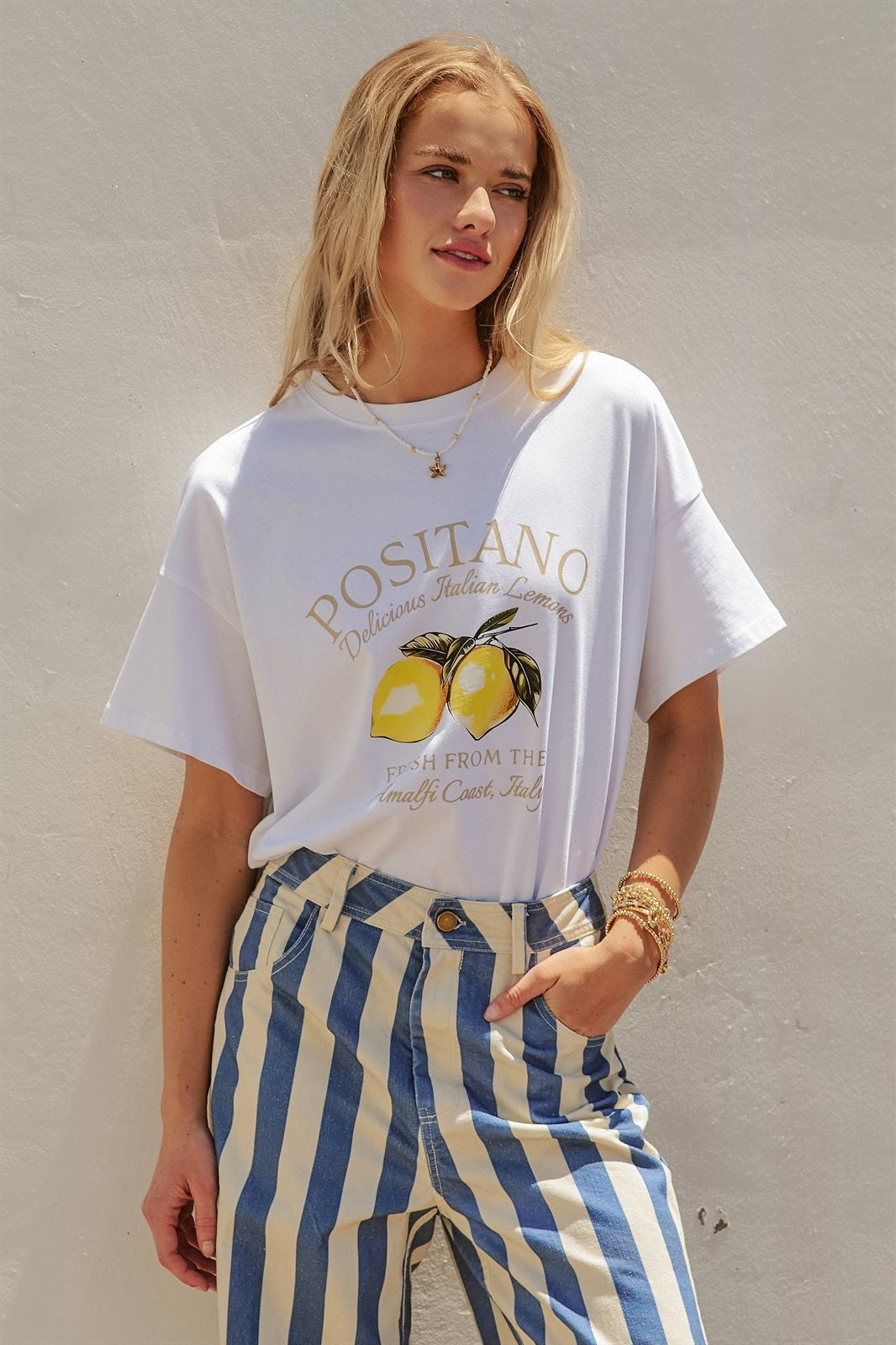 Positano Italian Lemons Graphic Cotton Tee in White - Women's Fashion | Urban Daizy